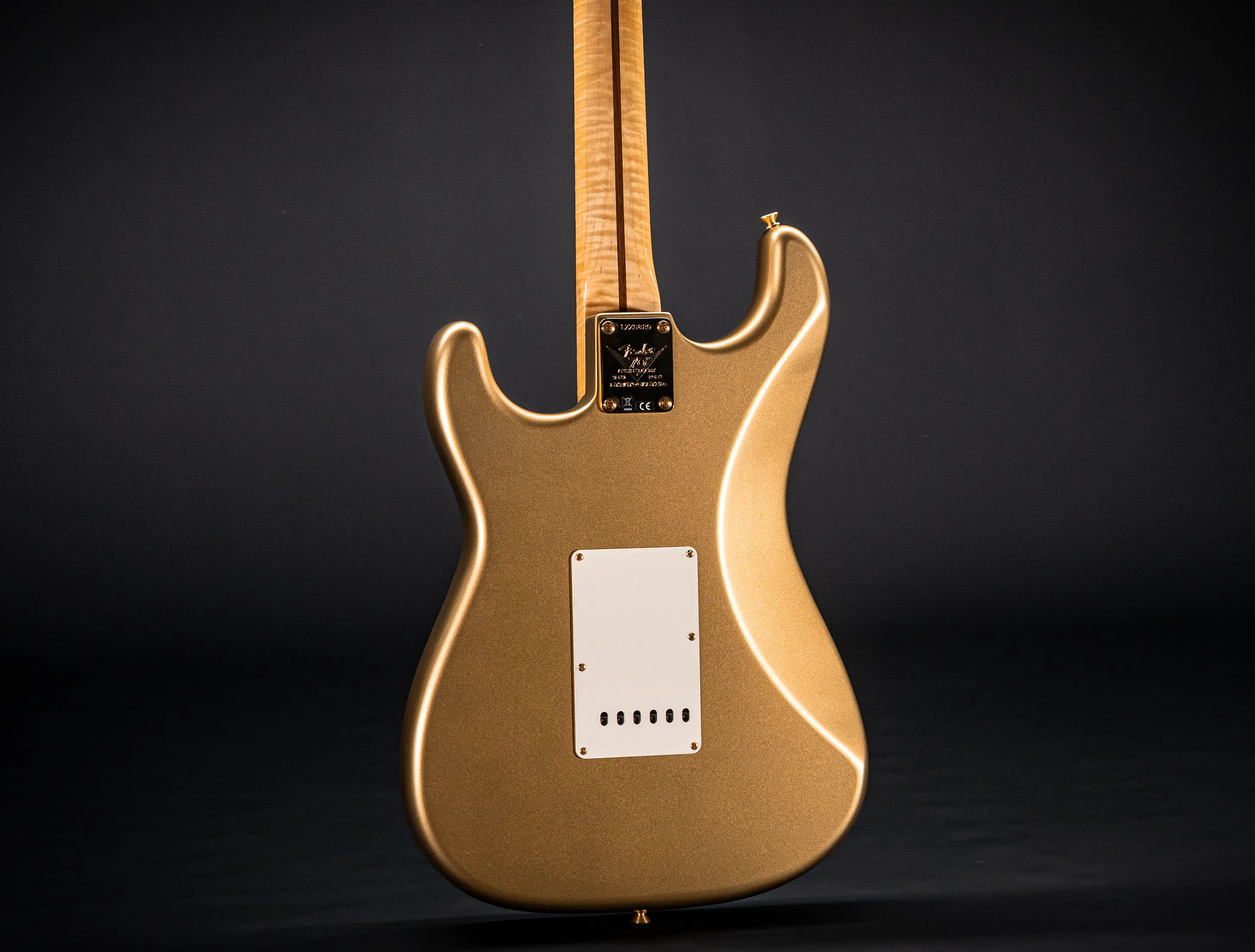 Fender 70th Anniversary Limited Stratocaster NOS Mastergrade Flame AAAA Neck - Aztec Gold