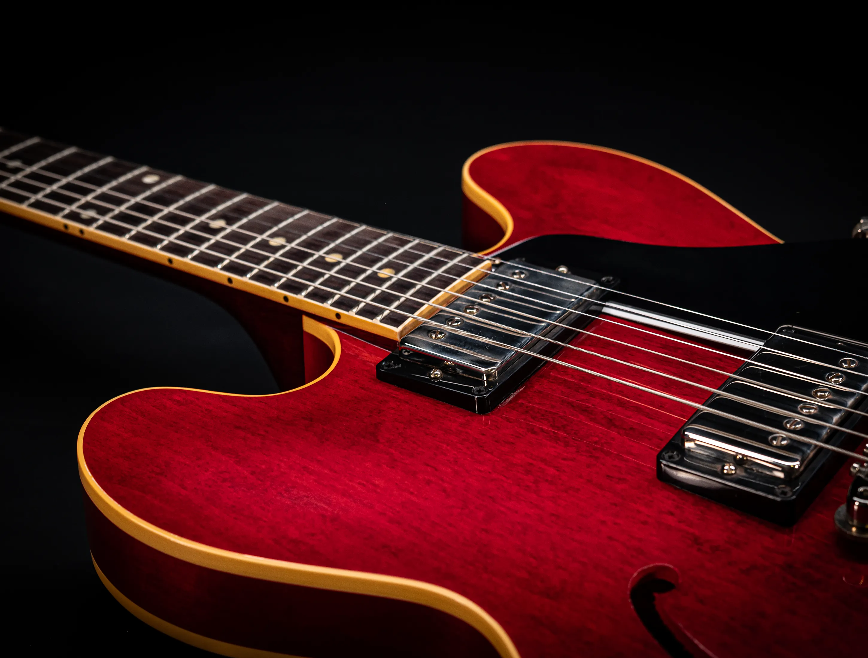 a173608-Gibson-ES-335-1961-Custom-Shop-Reissue-VOS-Sixties-Cherry-Musikhaus-Hermann