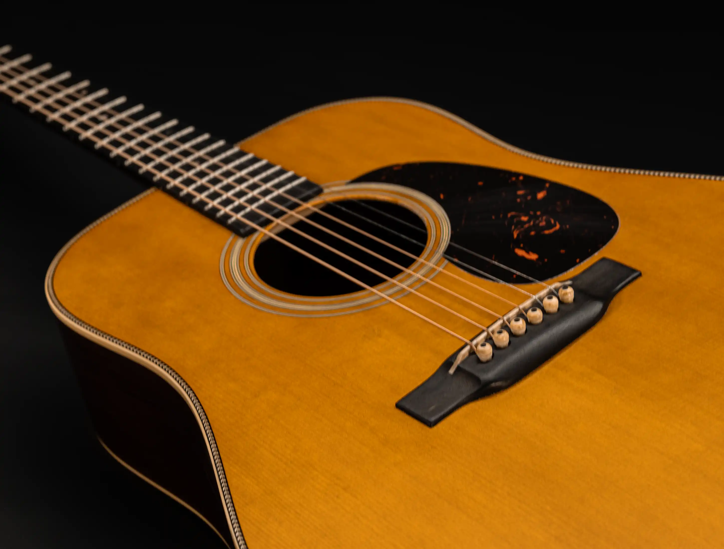 a156085 Martin D-28 Authentic 1937 Aged