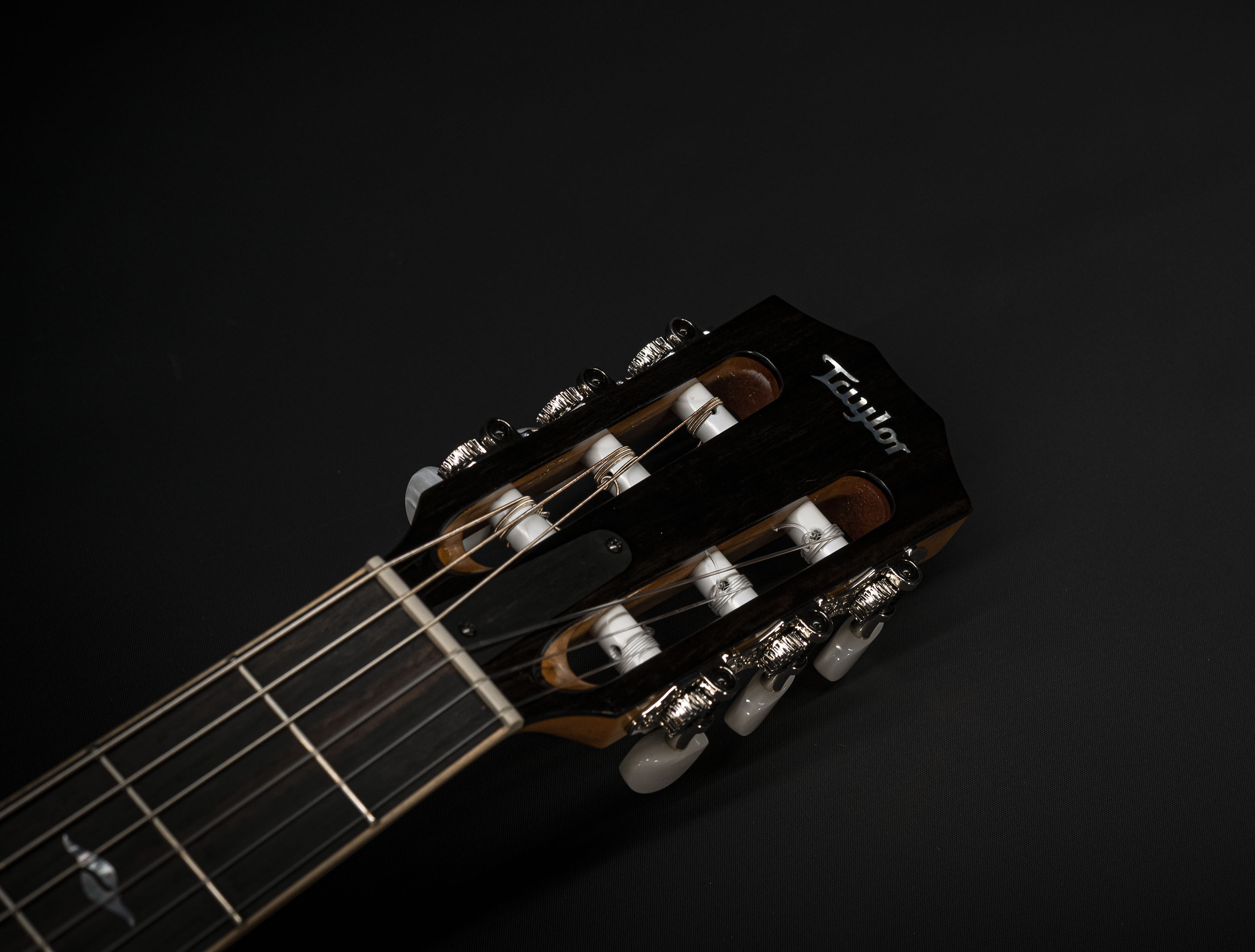 a135488_Taylor-812ce-N-Nylon-Grand-Concert a135488 taylor-812ce-n-nylon-grand-concert
