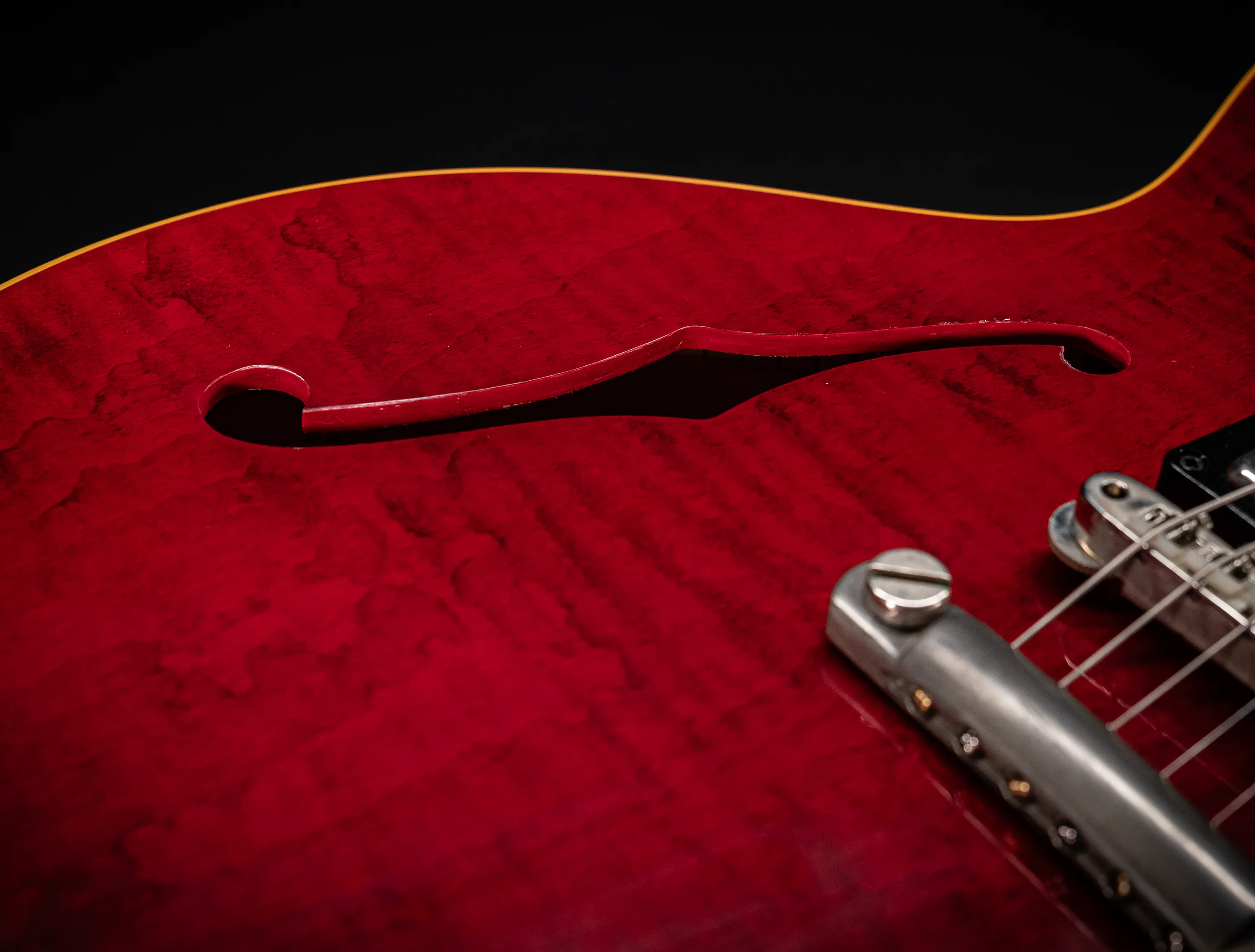 Gibson ES-335 1964 Custom Shop Murphy Lab Ultra Light Aged Figured Maple - 60s Cherry Red