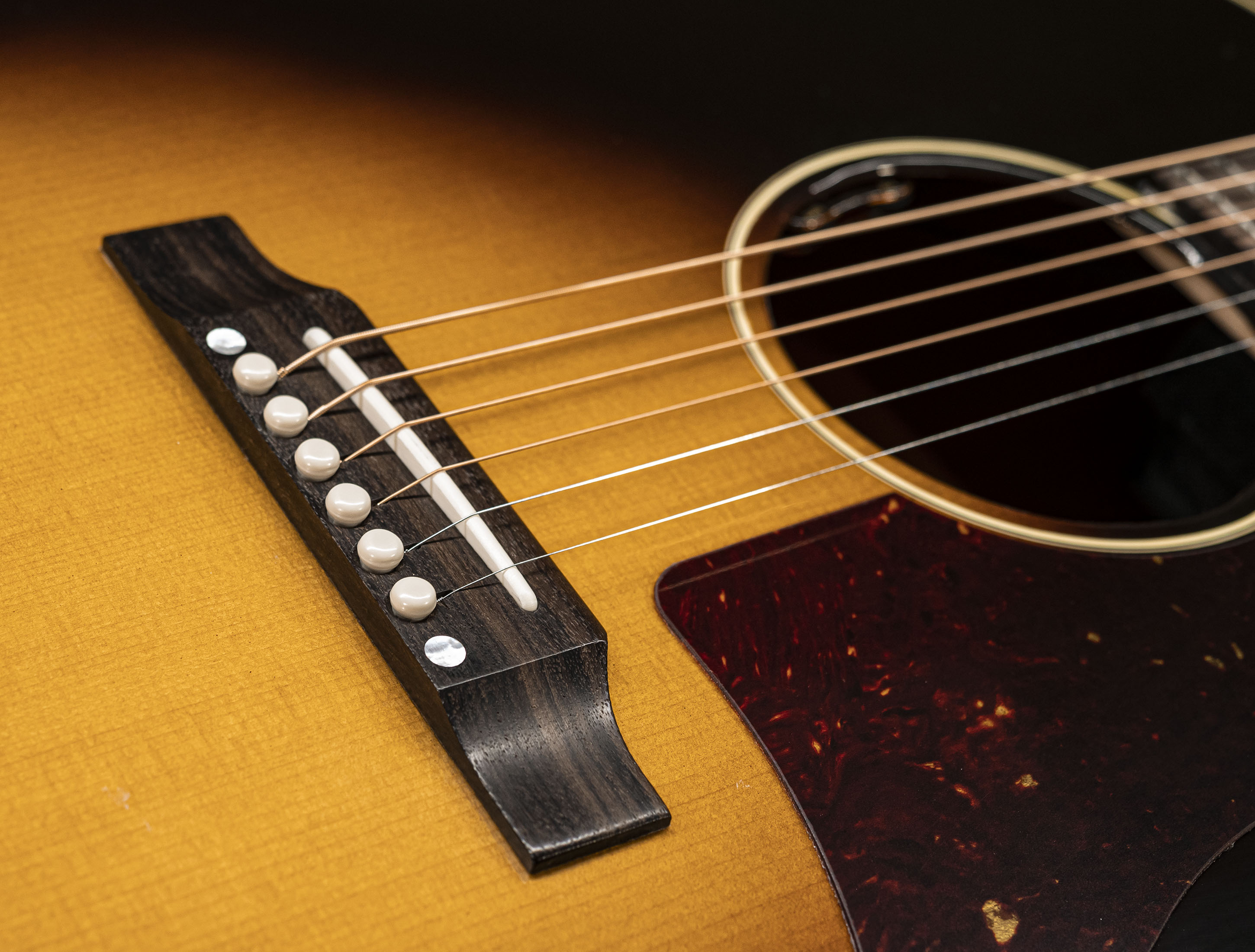 Show gallery (23 images) a128538