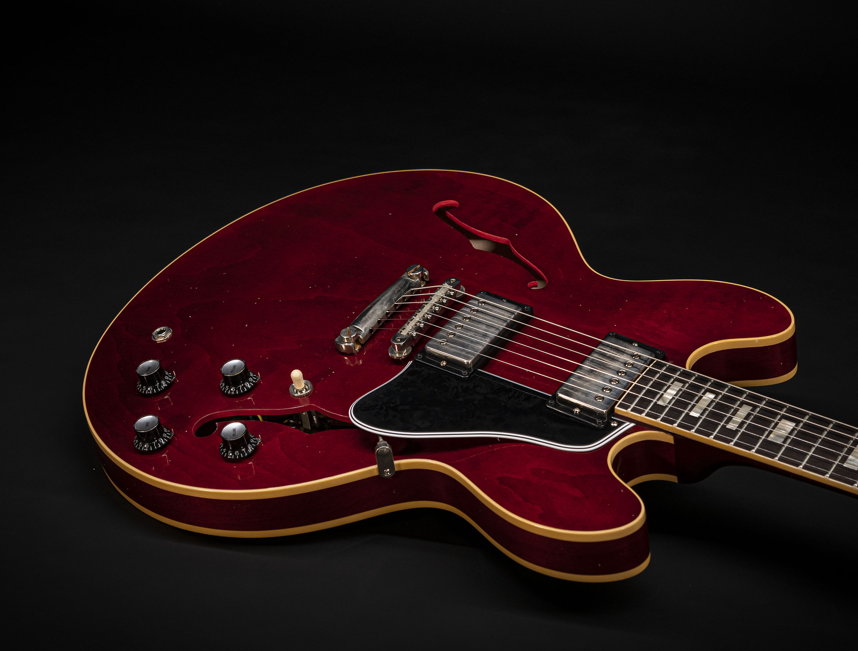 a134659_Gibson-ES-335-1964-Murphy-Lab-Ultra-Light-Aged-Sixties-Cherry a134659 gibson-es-335-1964-murphy-lab-ultra-light-aged-sixties-cherry