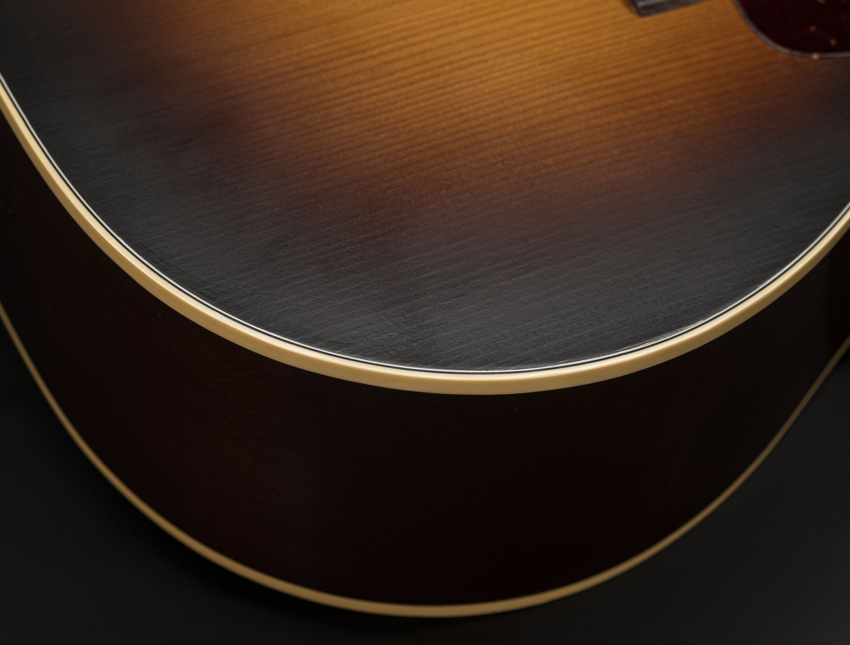 Show gallery (24 images) a133367 gibson-lg-2-1942-banner-vintage-sunburst