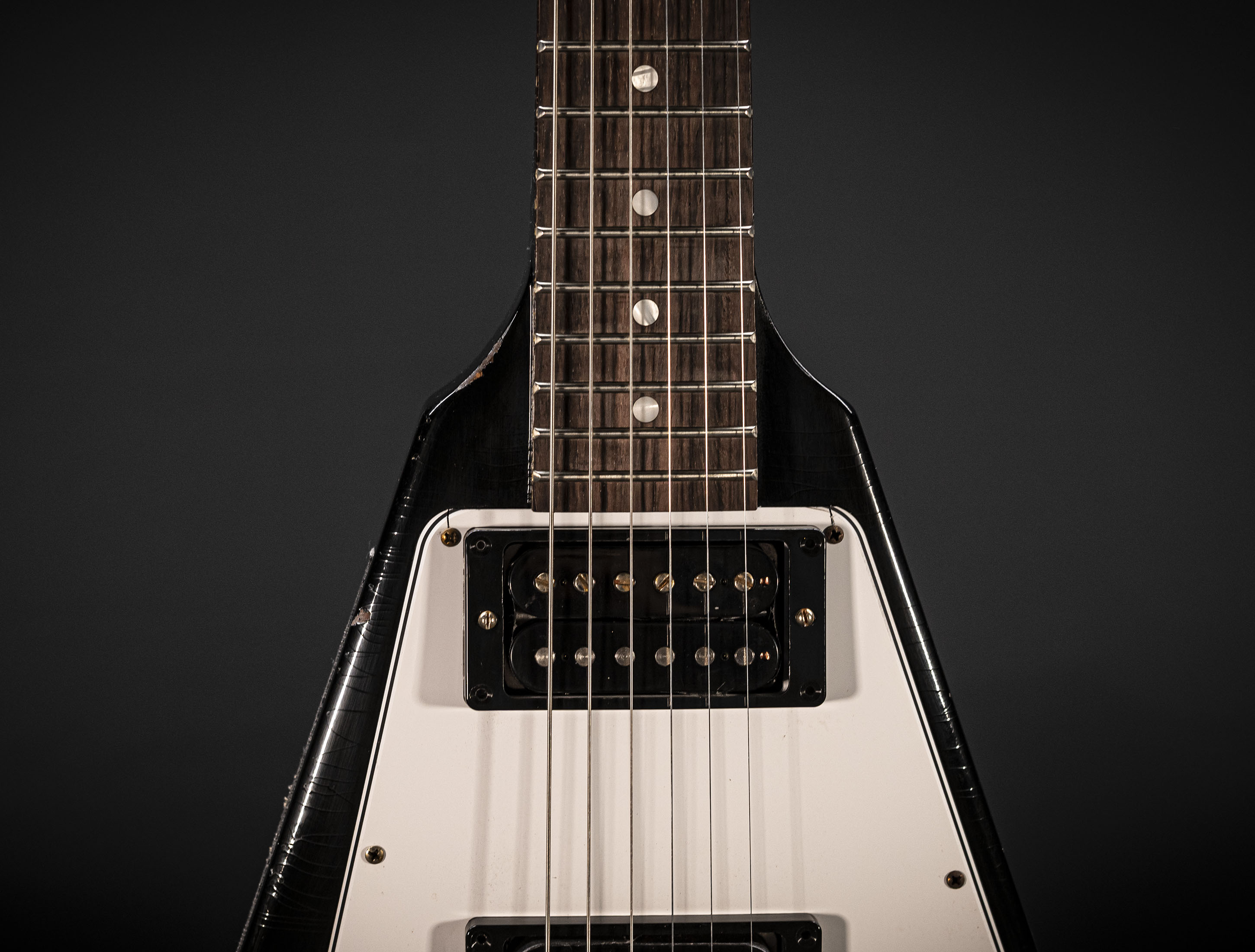 a133628-Gibson-Kirk-Hammett-1979-Flying-V-Ebony a133628-gibson-kirk-hammett-1979-flying-v-ebony
