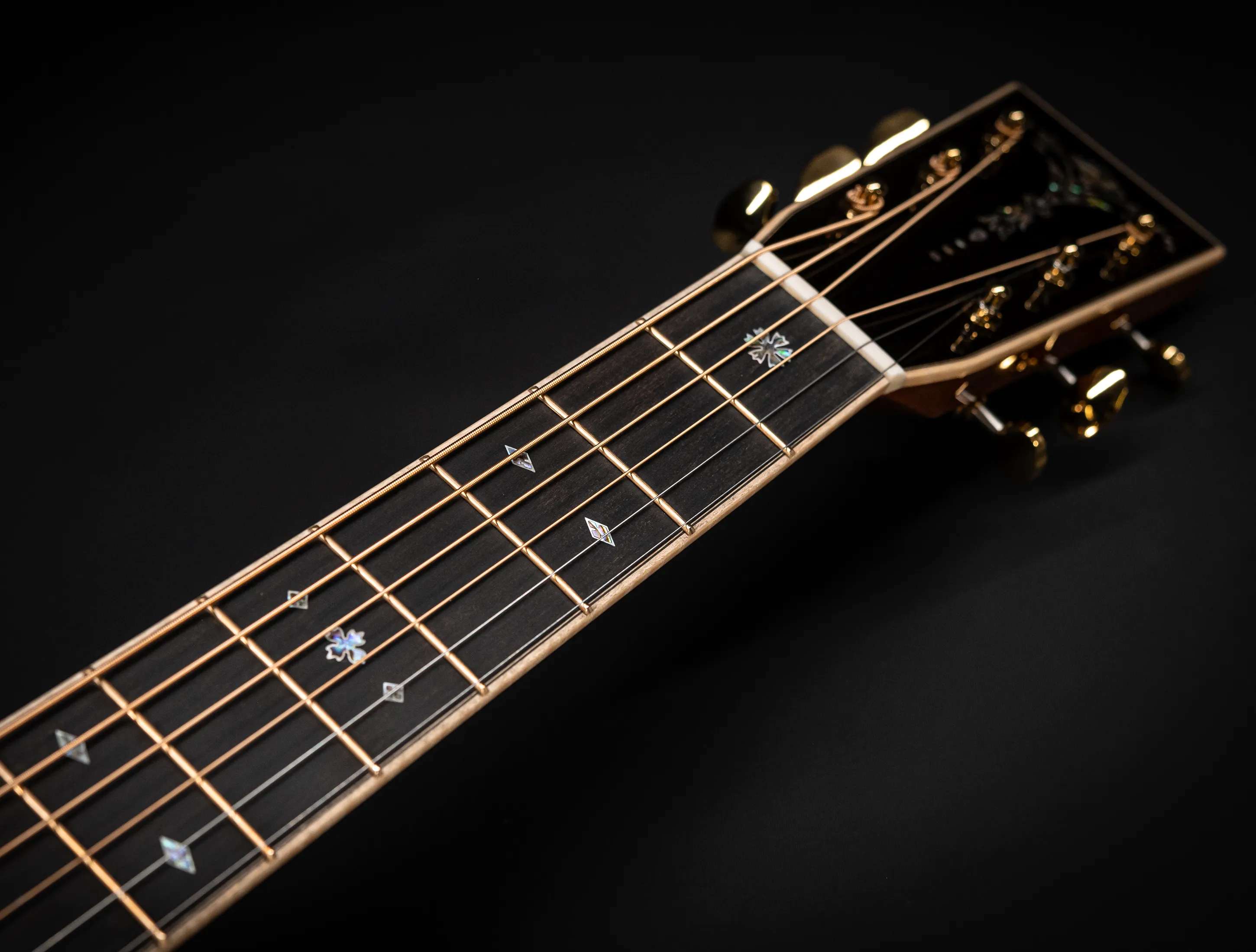 a170638 Martin D-42 Modern Deluxe