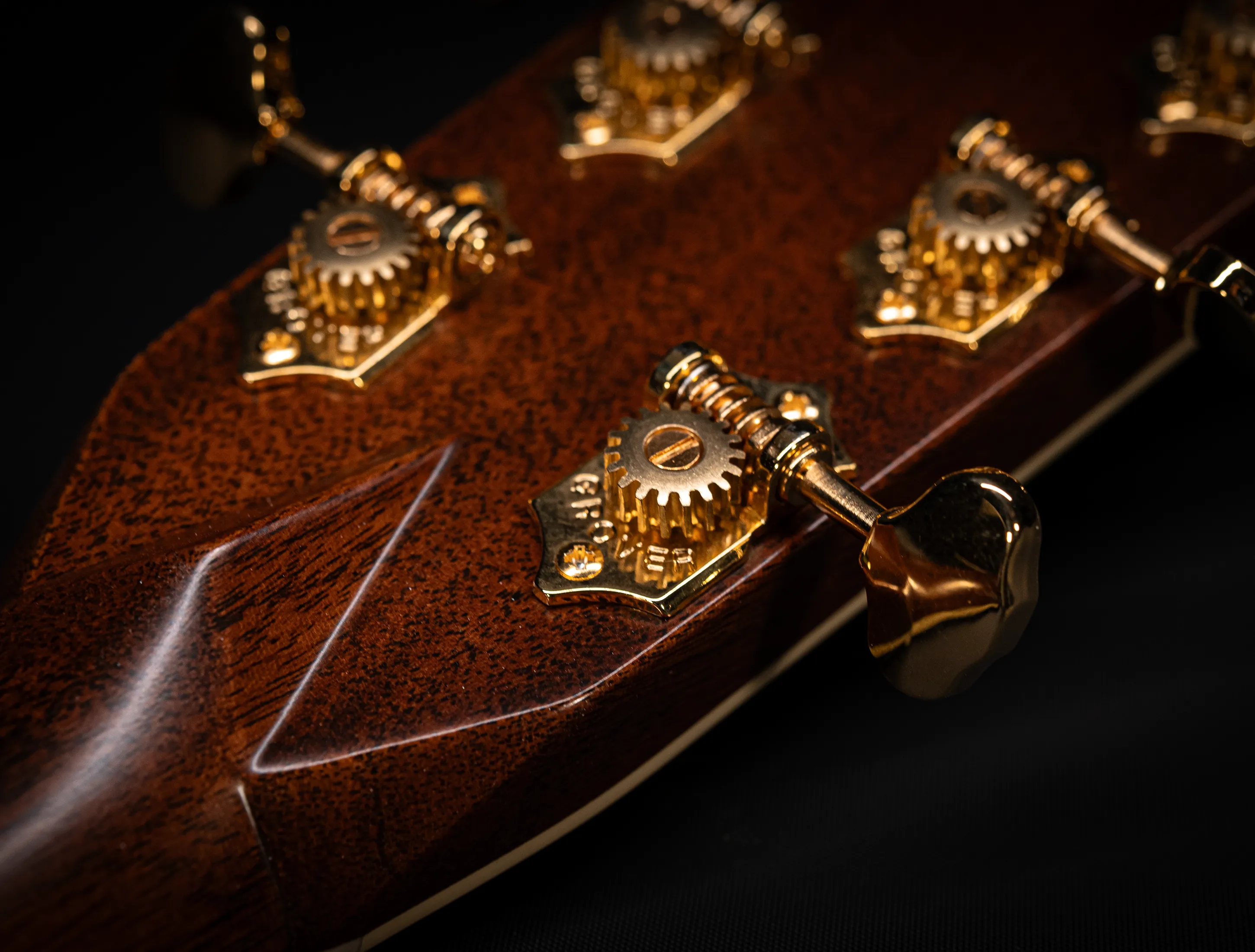 Galerie anzeigen (28 Bilder) a164035 Martin D-41 (Reimagined)