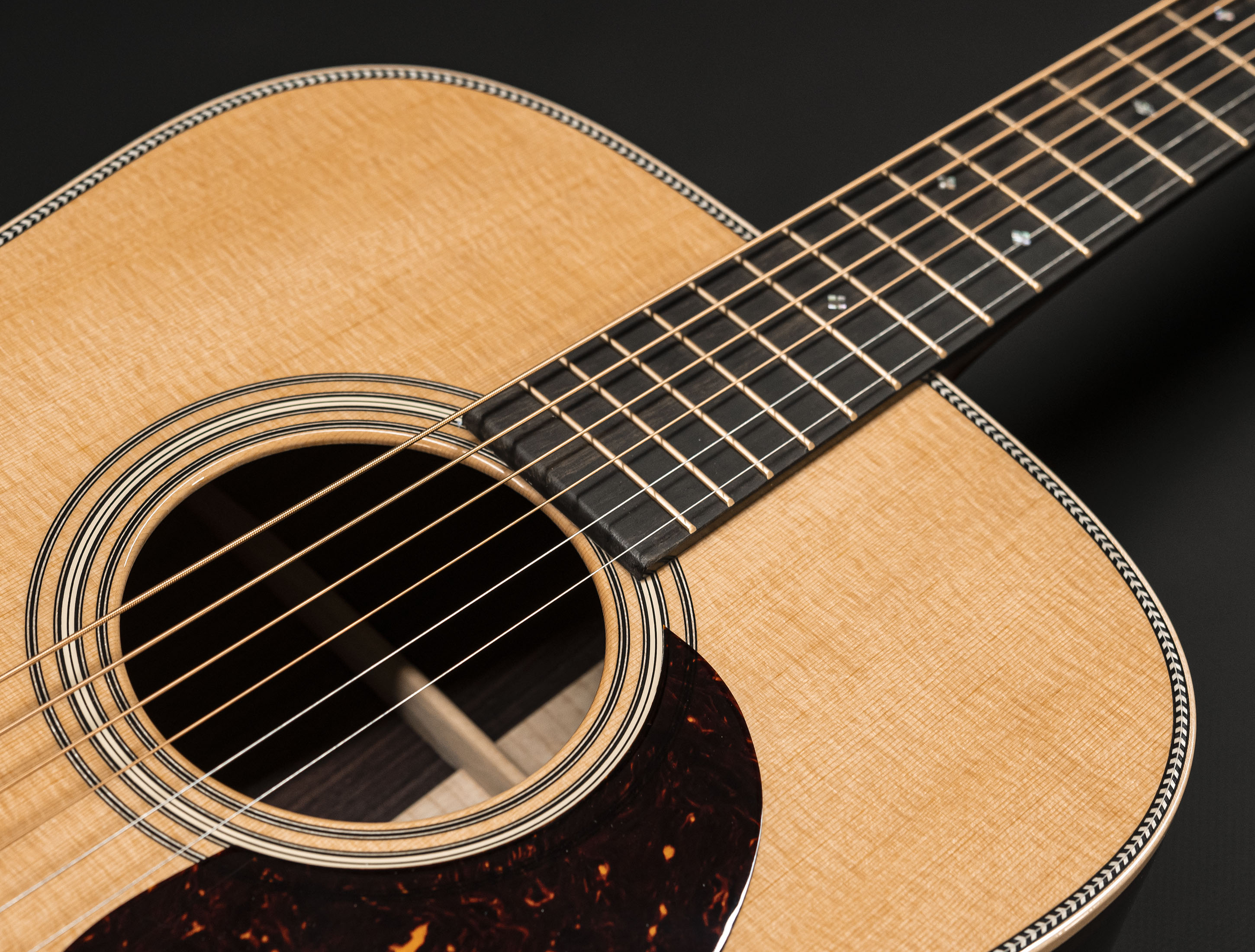 Show gallery (25 images) a118456 martin-d-28-modern-deluxe