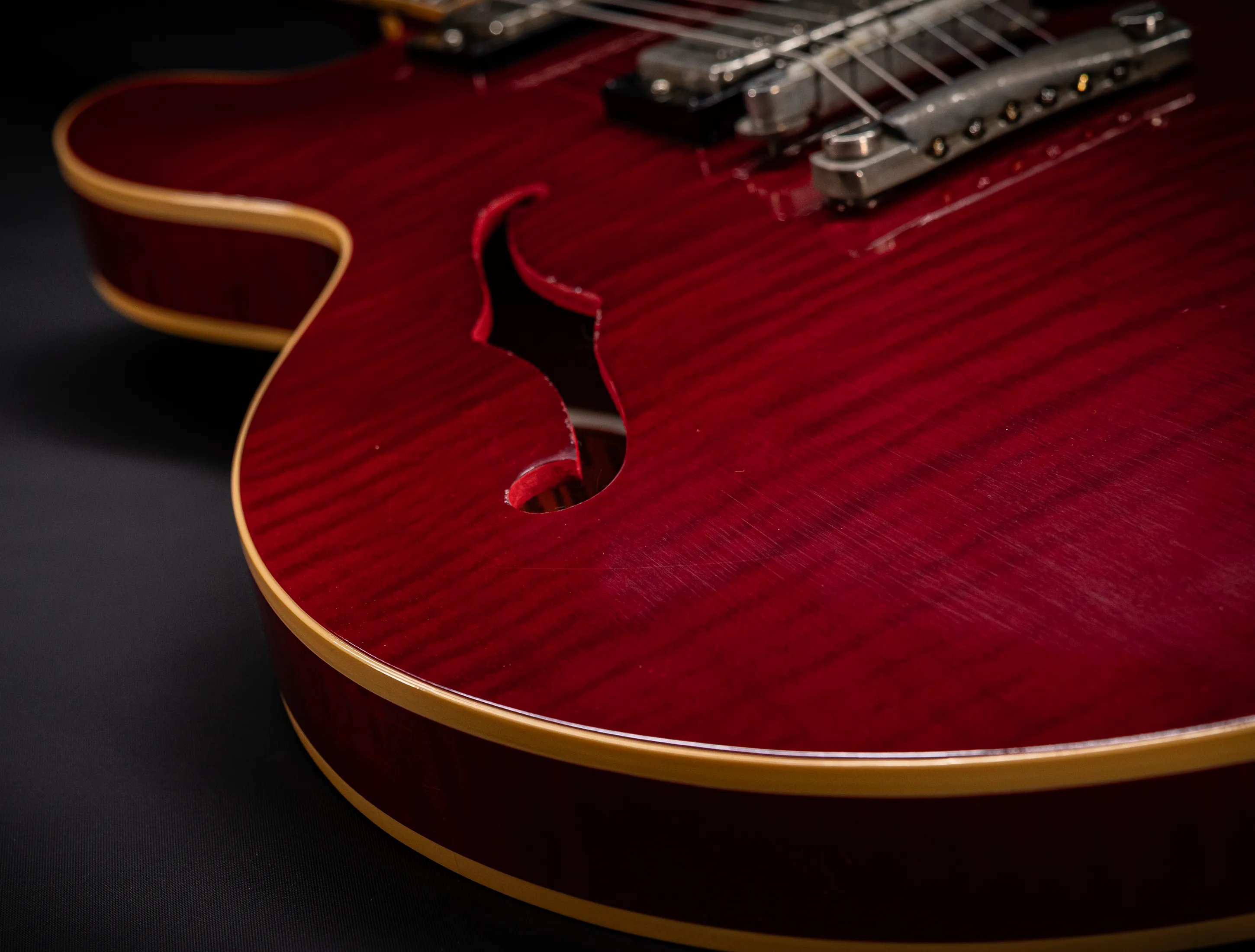 Gibson ES-335 1964 Custom Shop Murphy Lab Ultra Light Aged Figured Maple - Wine Red