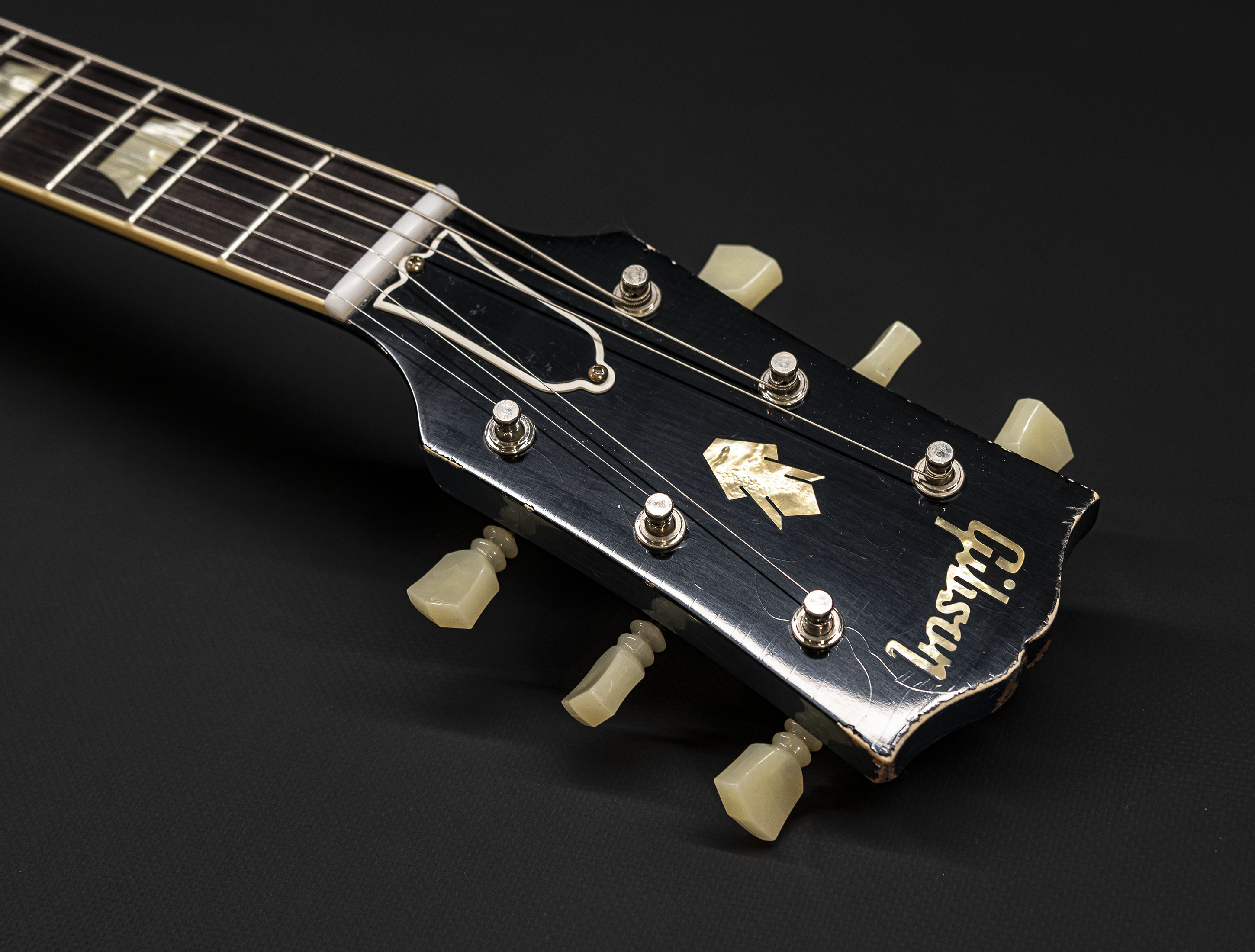 a115949_Gibson-SG-1964-Standard-Maestro-Vibrola-Murphy-Lab-Light-Aged-Pelham-Blue a115949 gibson-sg-1964-standard-maestro-vibrola-murphy-lab-light-aged-pelham-blue