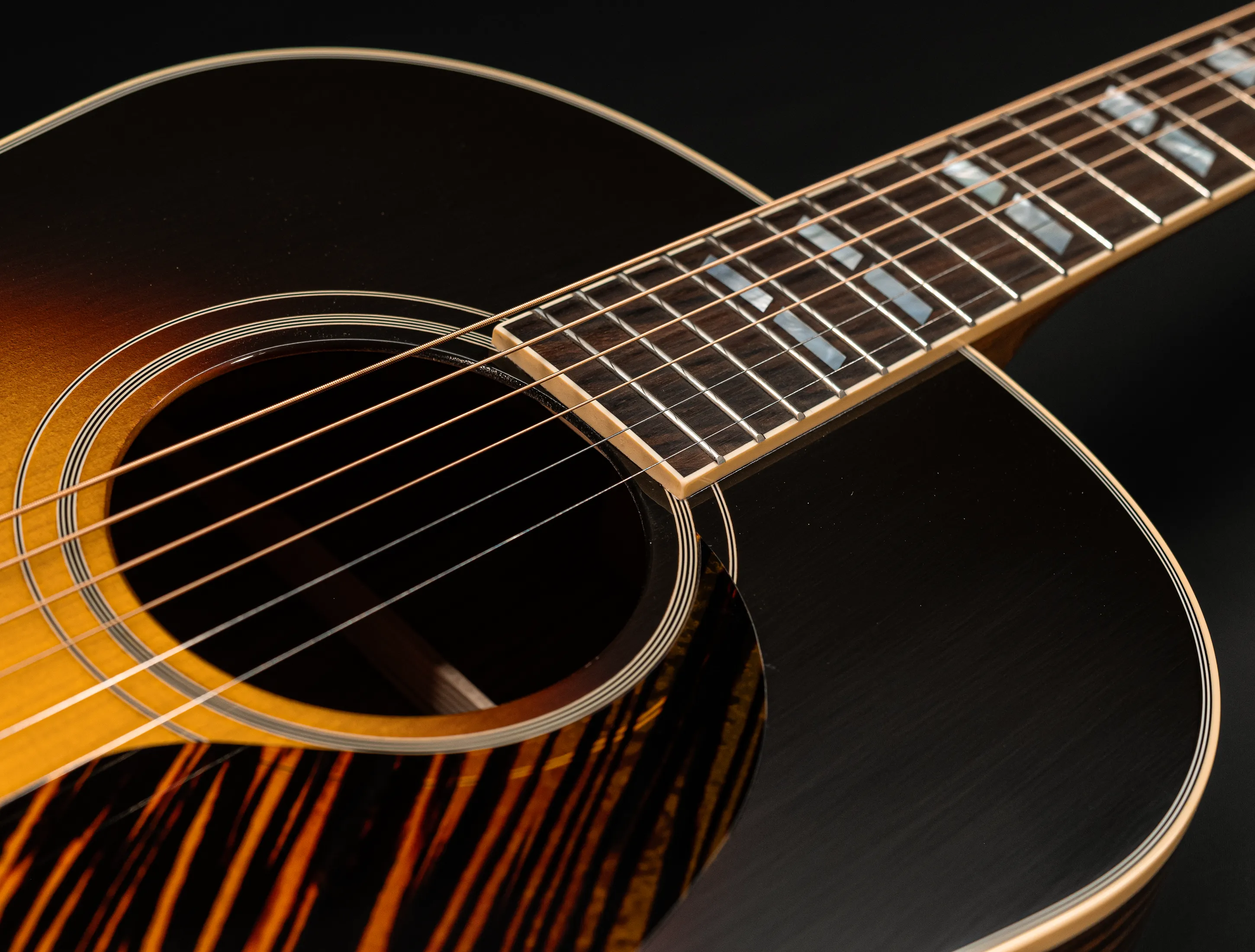 Show gallery (31 images) a161887 Gibson Southern Jumbo Rosewood EARLY 40s Golden Era Custom Shop Adirondack Vintage Sunburst