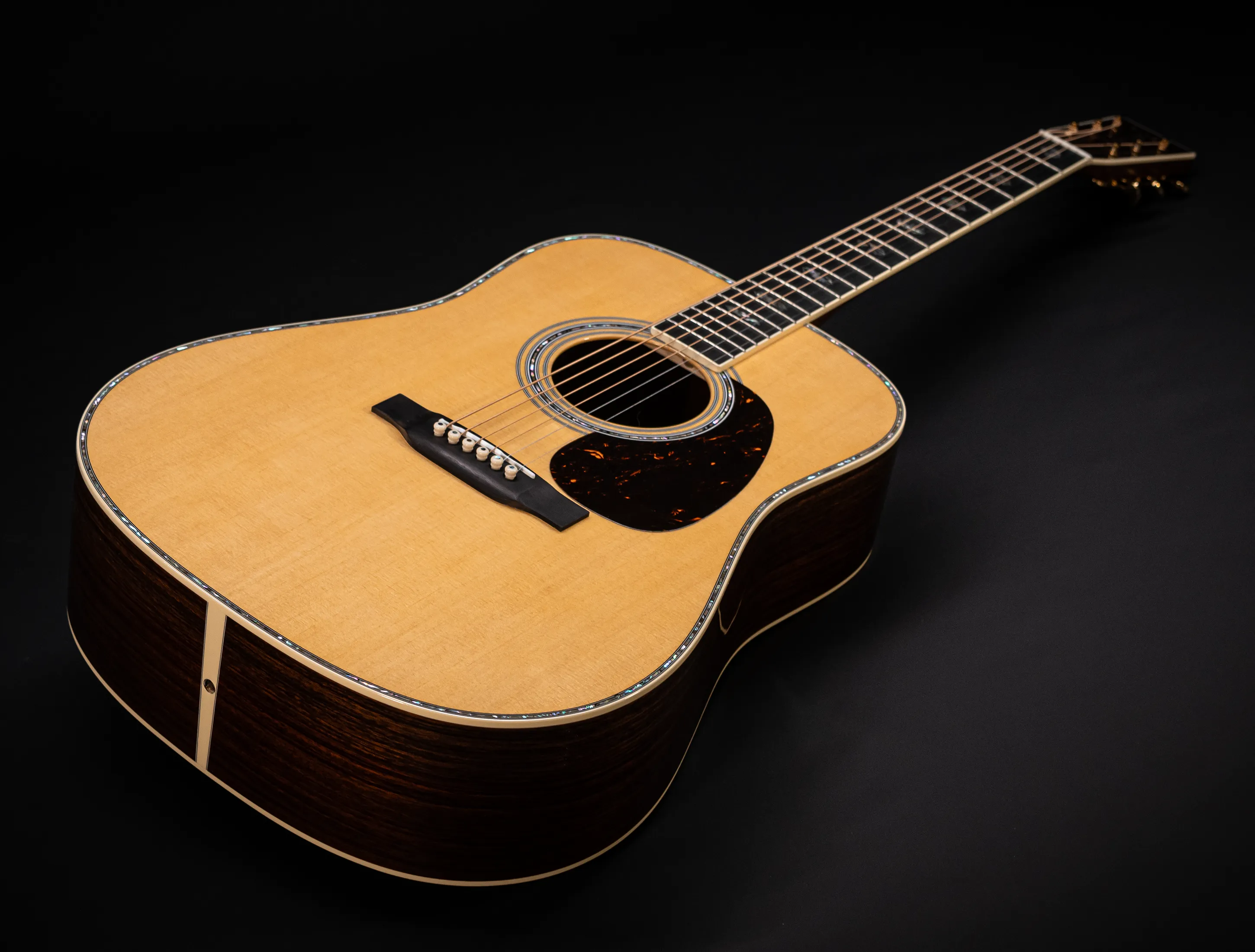 Galerie anzeigen (28 Bilder) a164020 Martin D-41 (Reimagined)