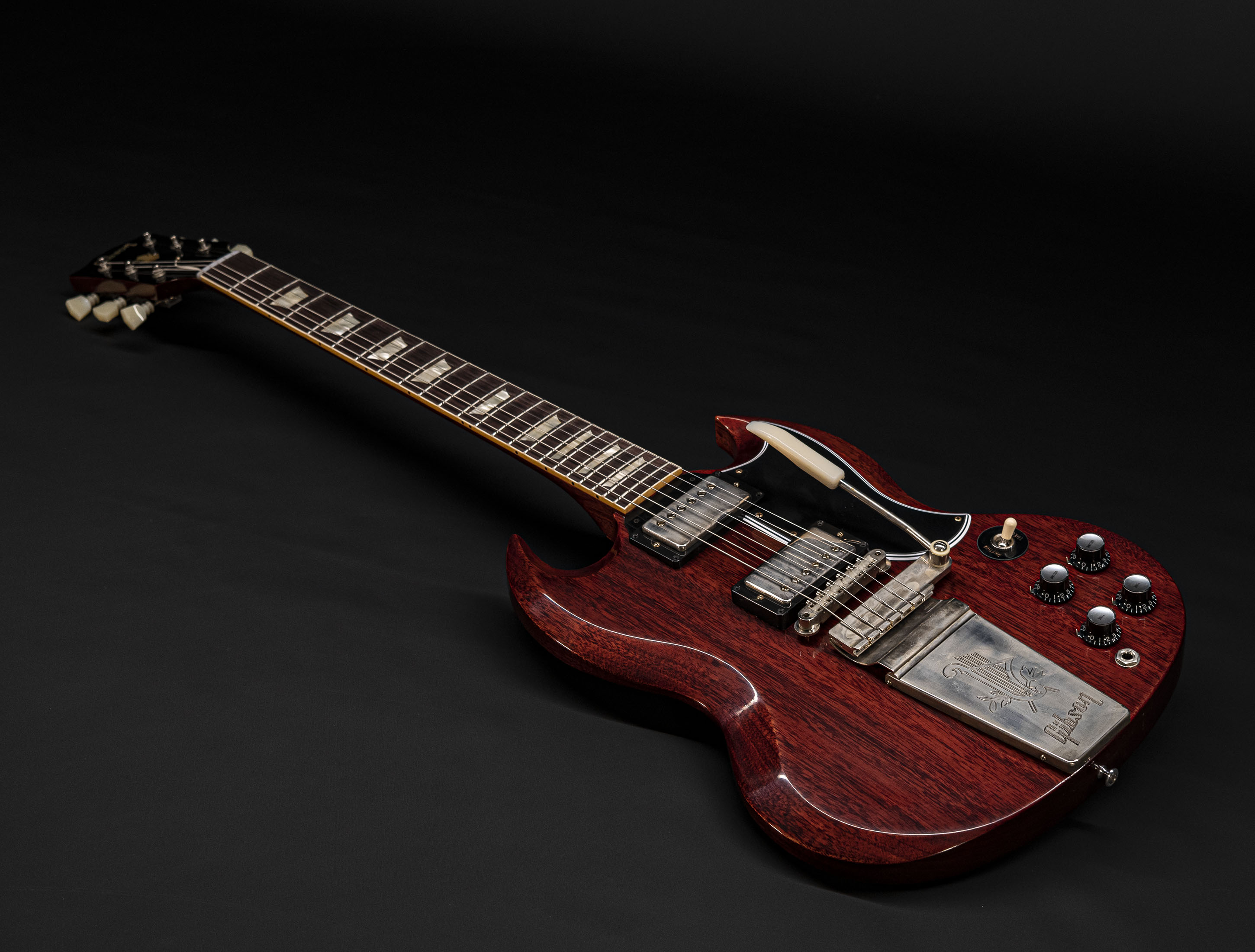 a128085-Gibson-SG-1964-Standard-Reissue-Maestro-Vibrola-VOS-Cherry-Red a128085-gibson-sg-1964-standard-reissue-maestro-vibrola-vos-cherry-red