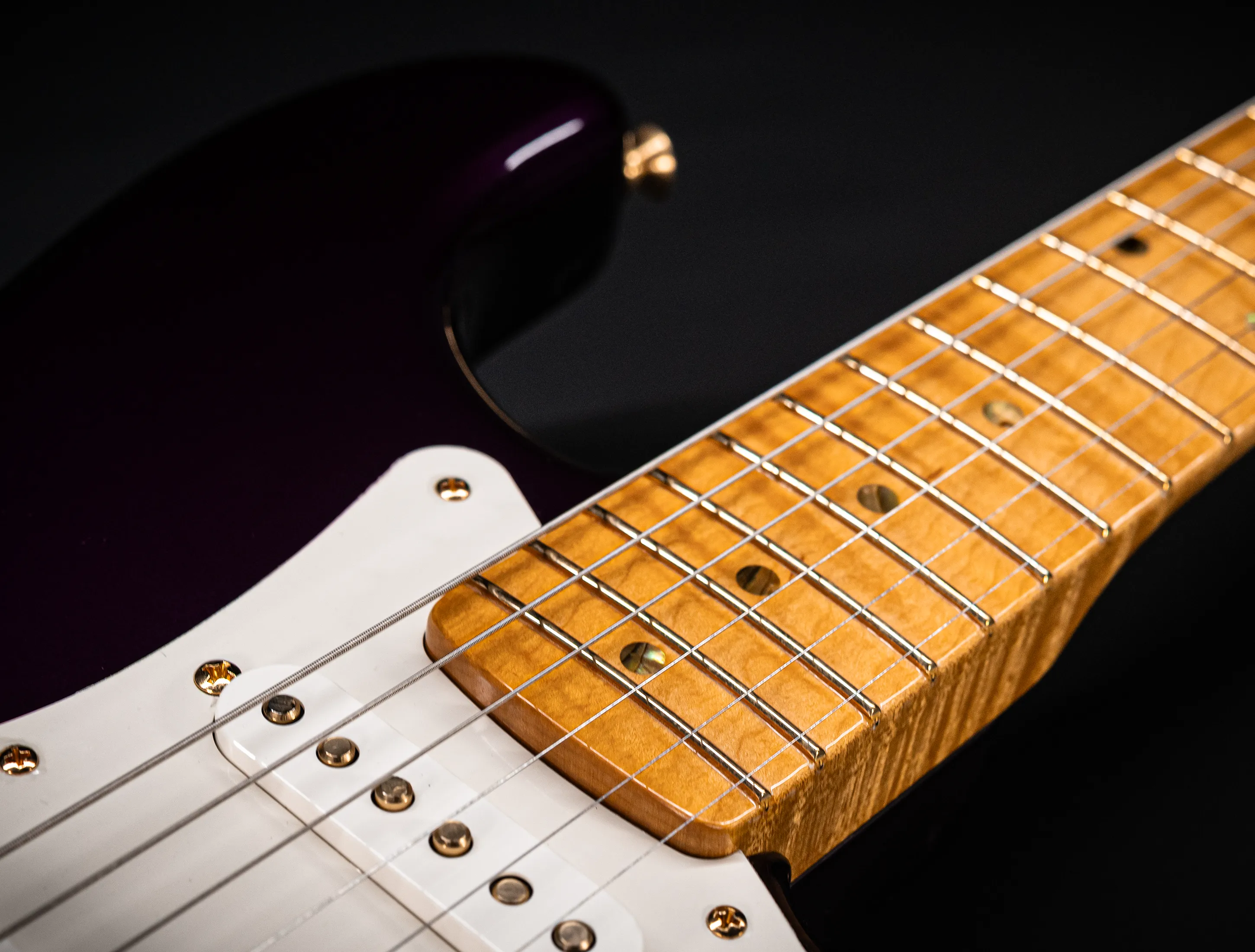 Fender MBD 1957 Stratocaster GLOSS NOS flame Neck - Purple Metallic