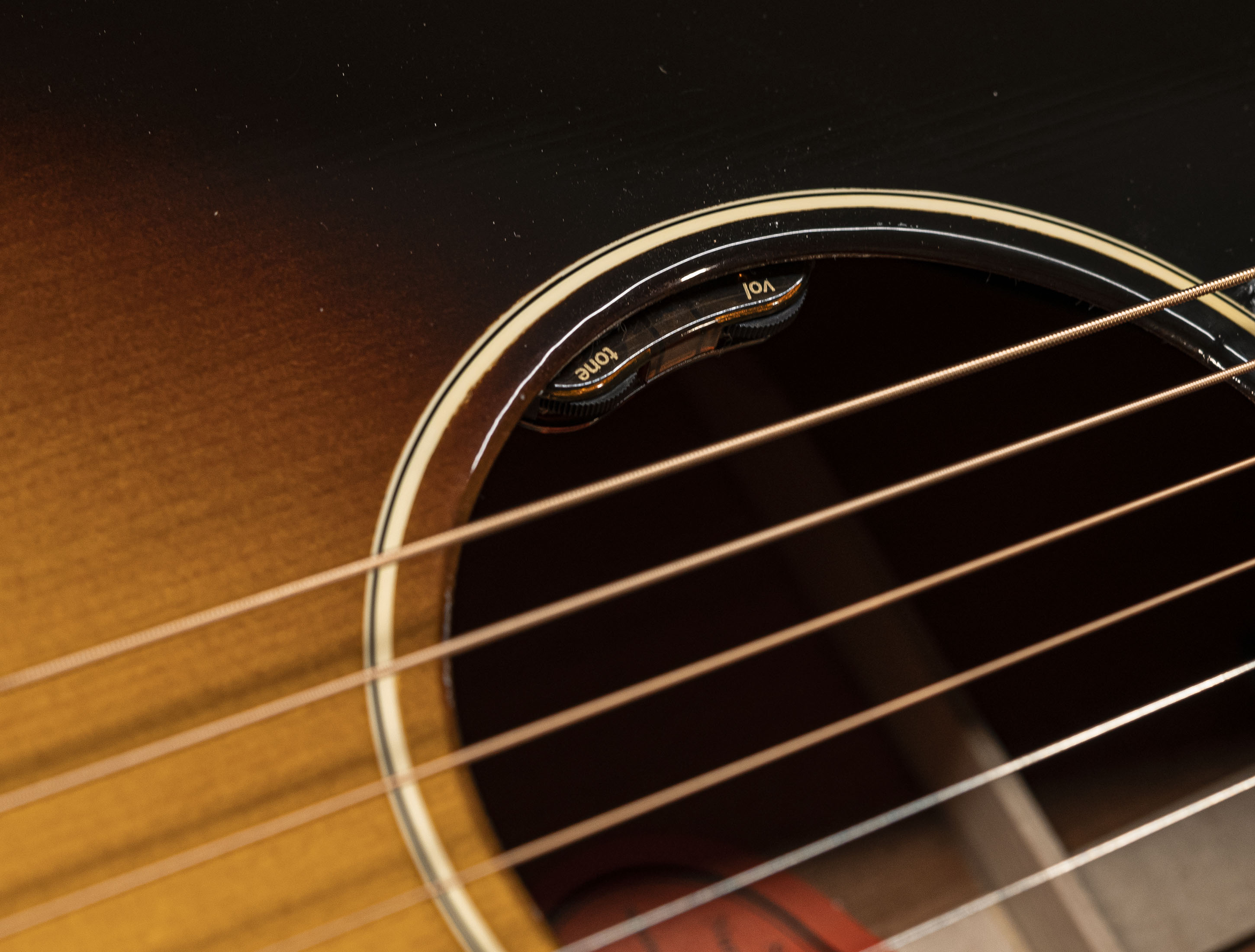 Show gallery (23 images) a128539