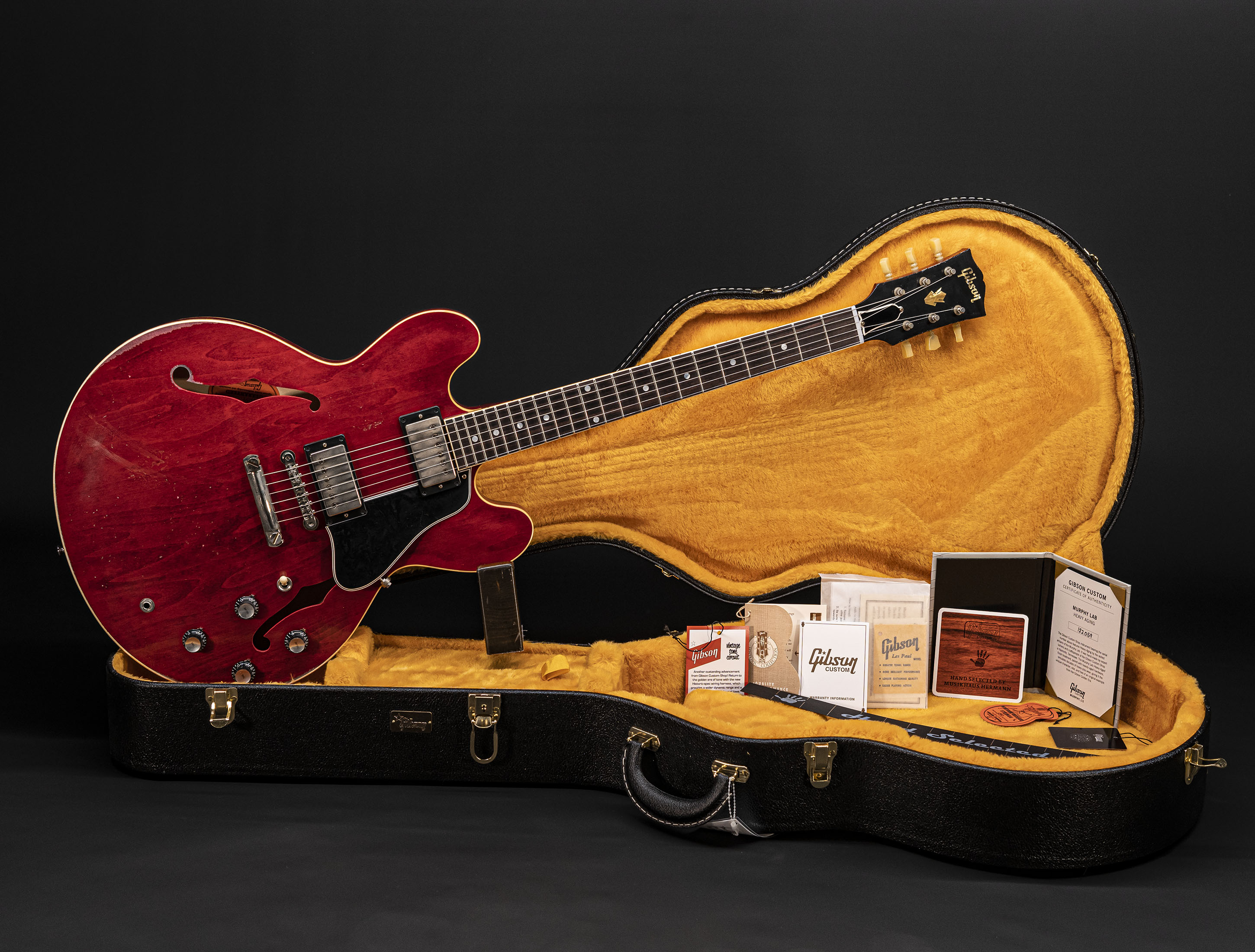a128093-Gibson-1961-ES-335-Heavy-Aged-Murphy-Lab-Sixties-Cherry a128093-gibson-1961-es-335-heavy-aged-murphy-lab-sixties-cherry
