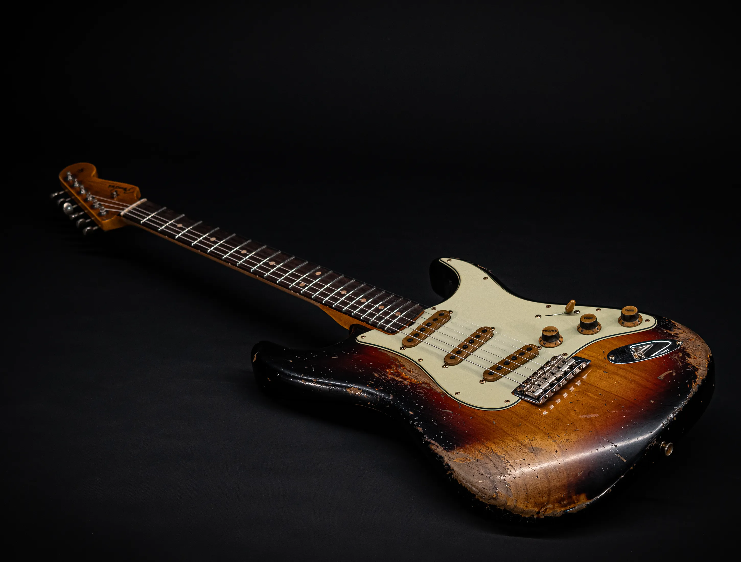 a176123-Fender-MBD-II-Limited-1962-Stratocaster-MIDAS-Super-Heavy-Relic-ASH-Body-Sunburst-