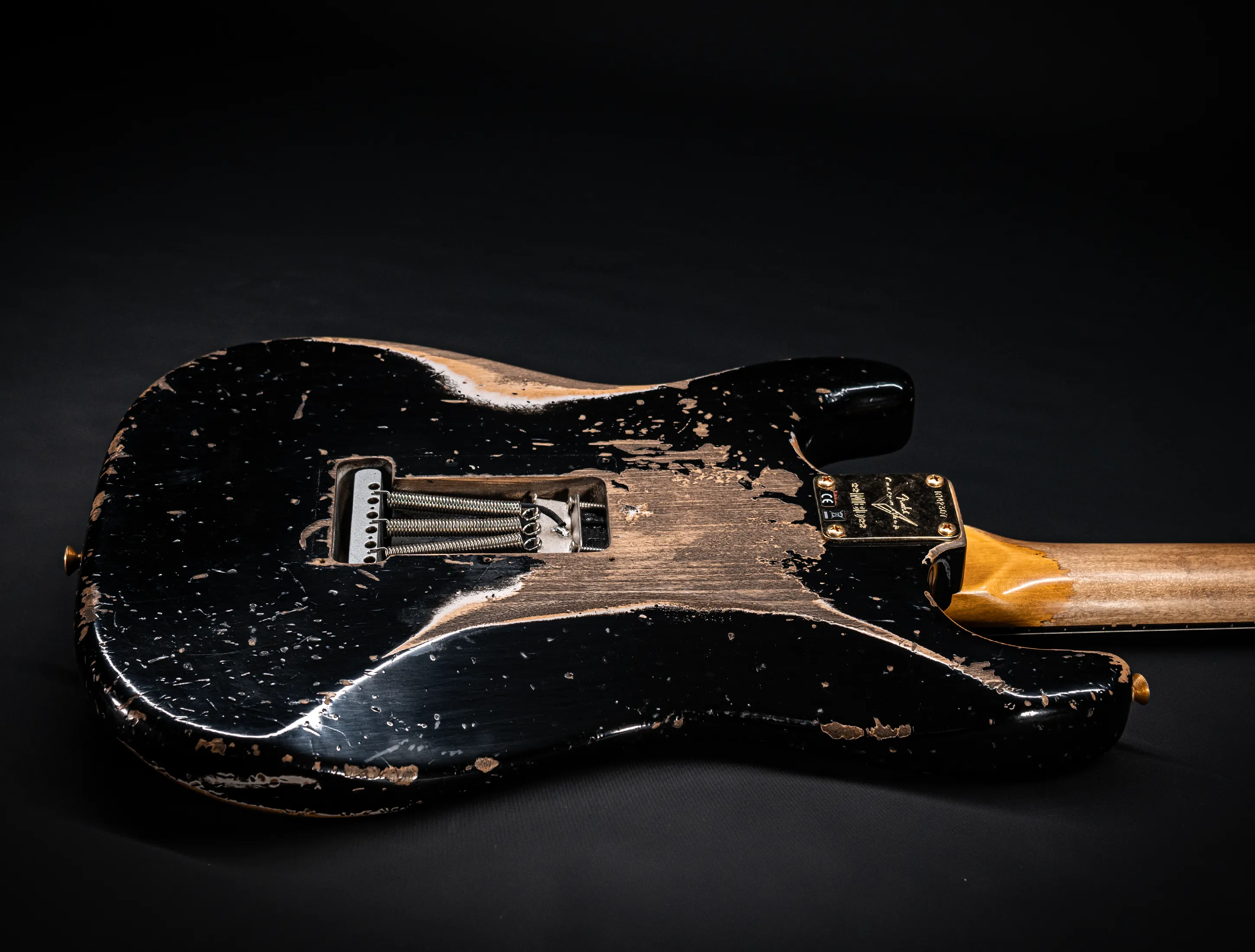 Fender MBD 1963 Stratocaster Super Heavy Relic Black - Gold Hardware
