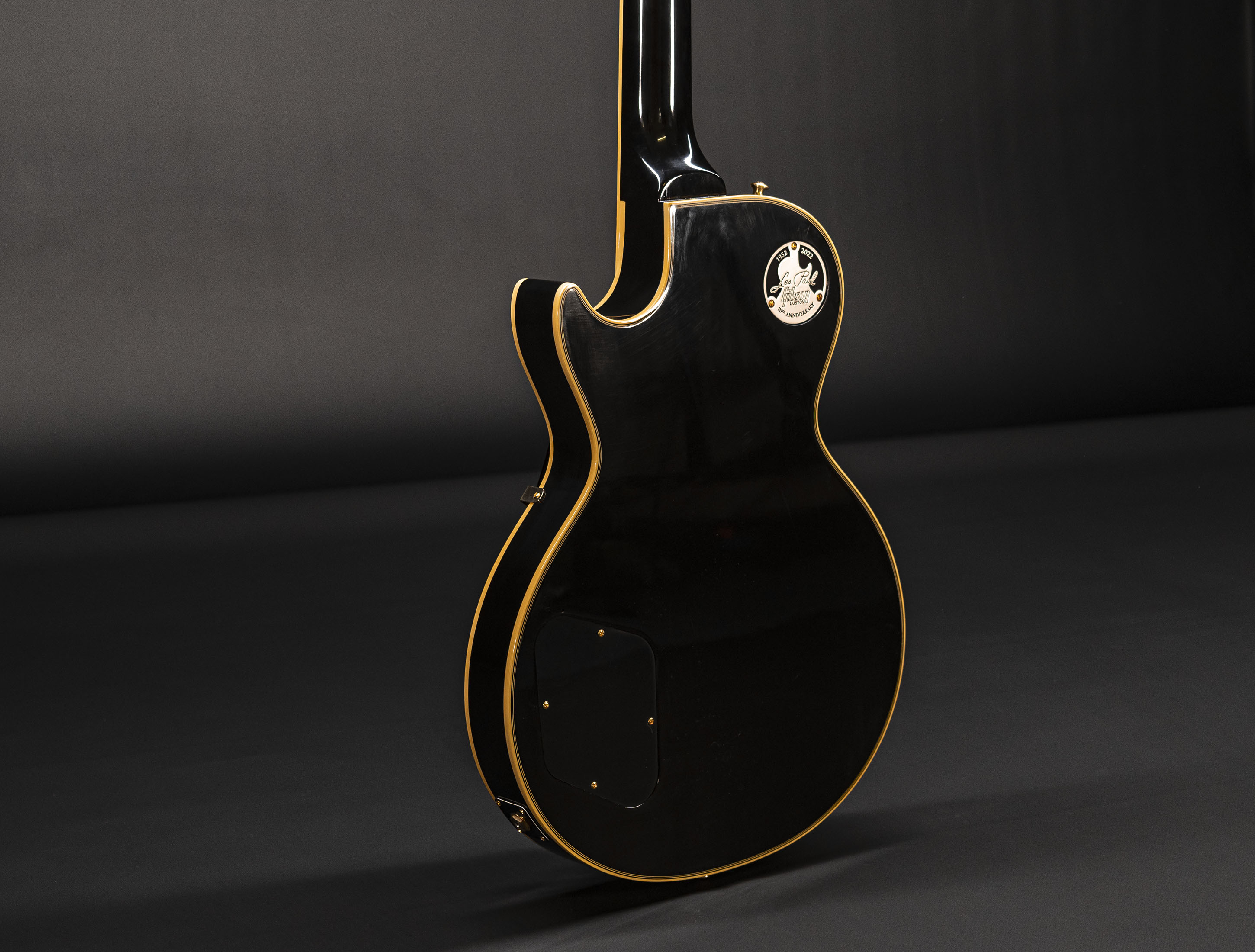 Galerie anzeigen (26 Bilder) a115985-gibson-les-paul-custom-1957-reissue-3-pickup-vos-ebony