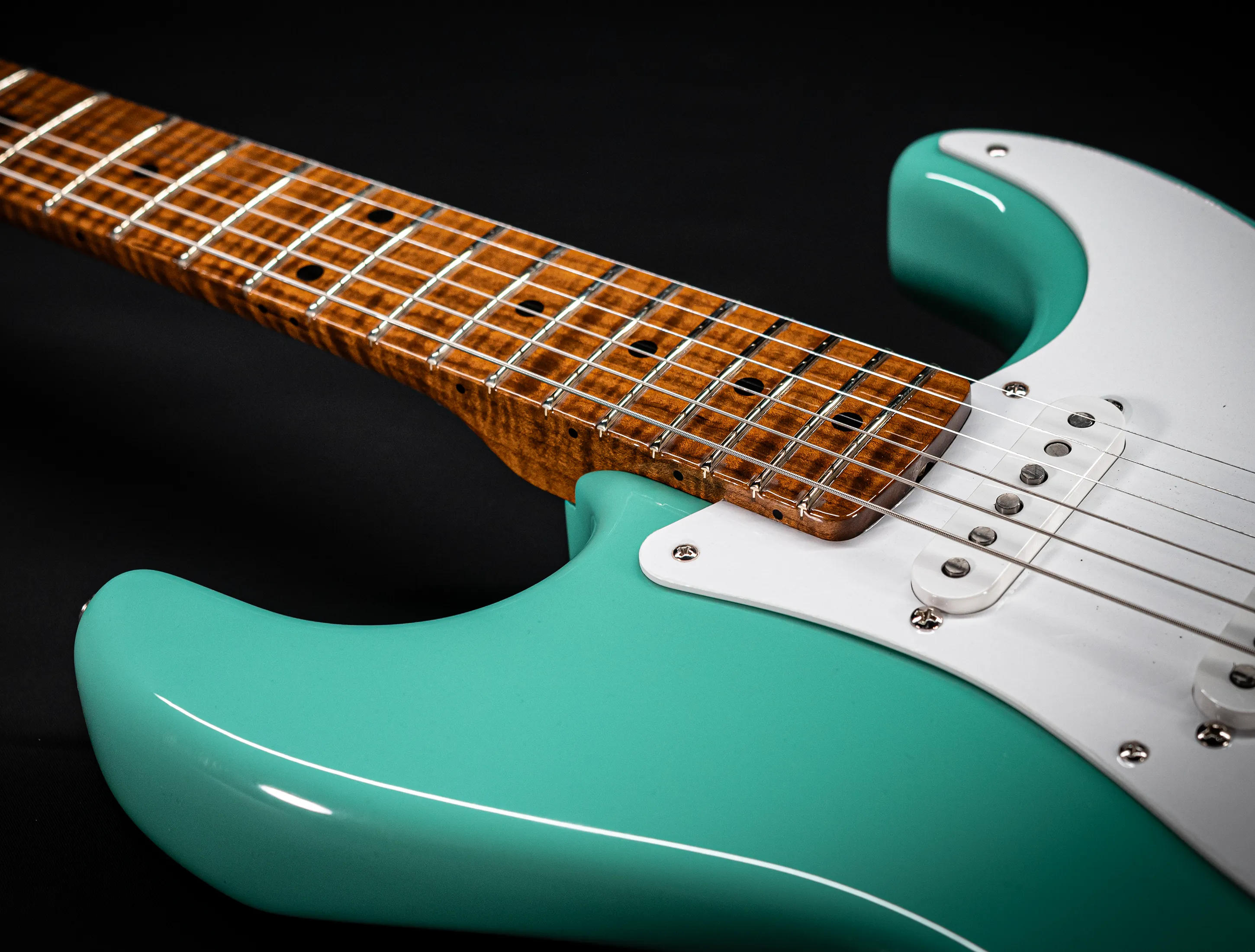 Fender 50`s Limited Stratocaster NOS Mastergrade roasted Flame AAAA Neck - Sea Foam Green
