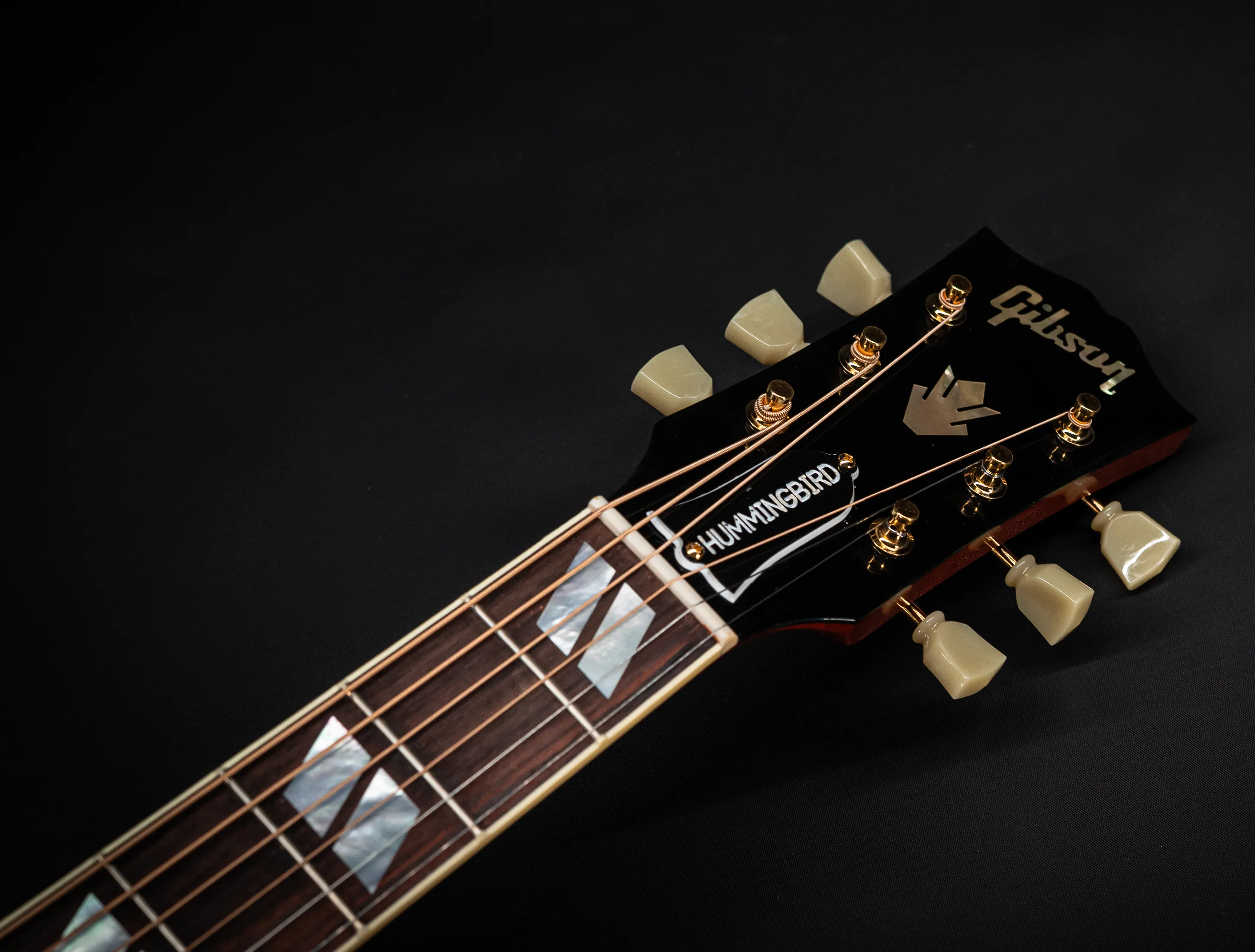 Gibson 1960 Hummingbird Double Pickguard Custom Shop thermally Aged Adirondack Antique 60s Cherry