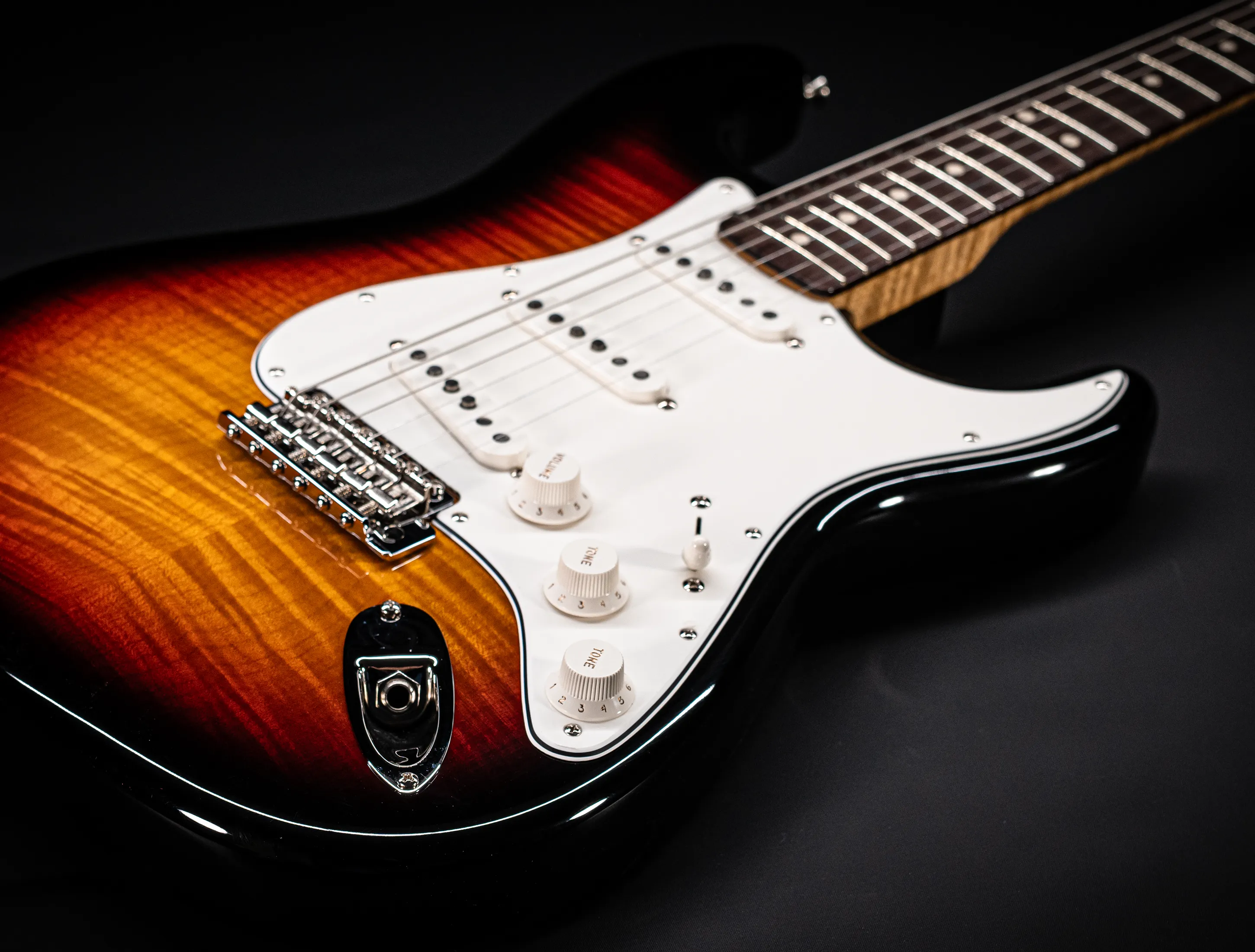 Fender MBD 1963 Stratocaster Prestige GLOSS NOS Flame Top - Sunburst