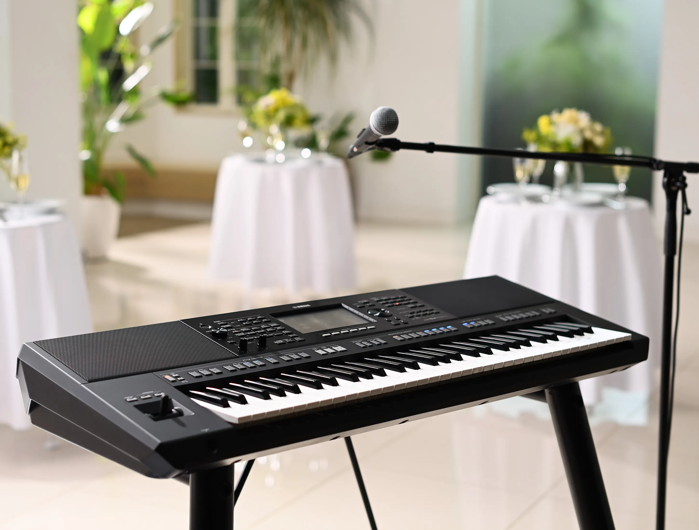 Show gallery (19 images) Yamaha PSR-SX-920 1 004