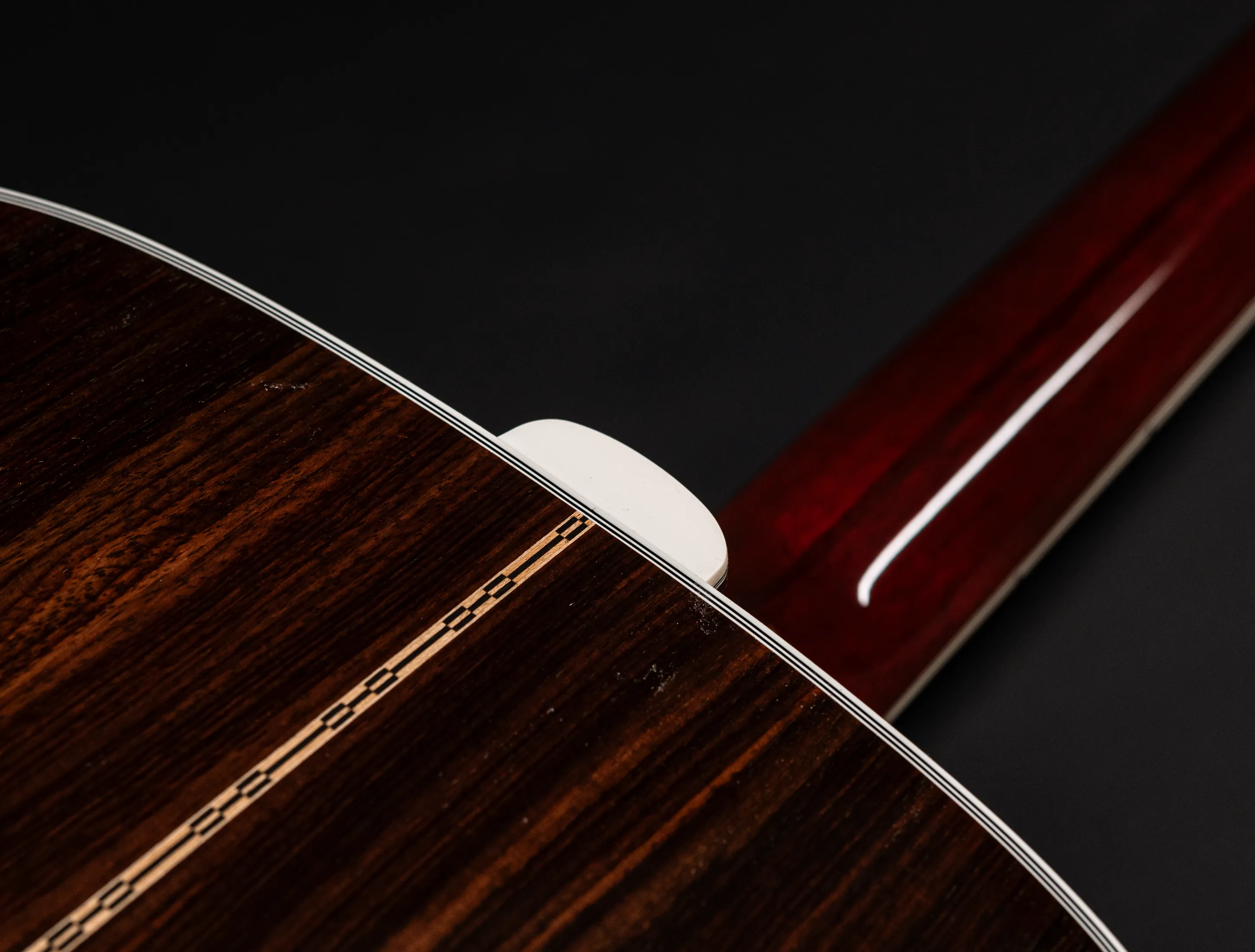 Galerie anzeigen (27 Bilder) a161213 Guild D-55E Natural L.R.Baggs USA