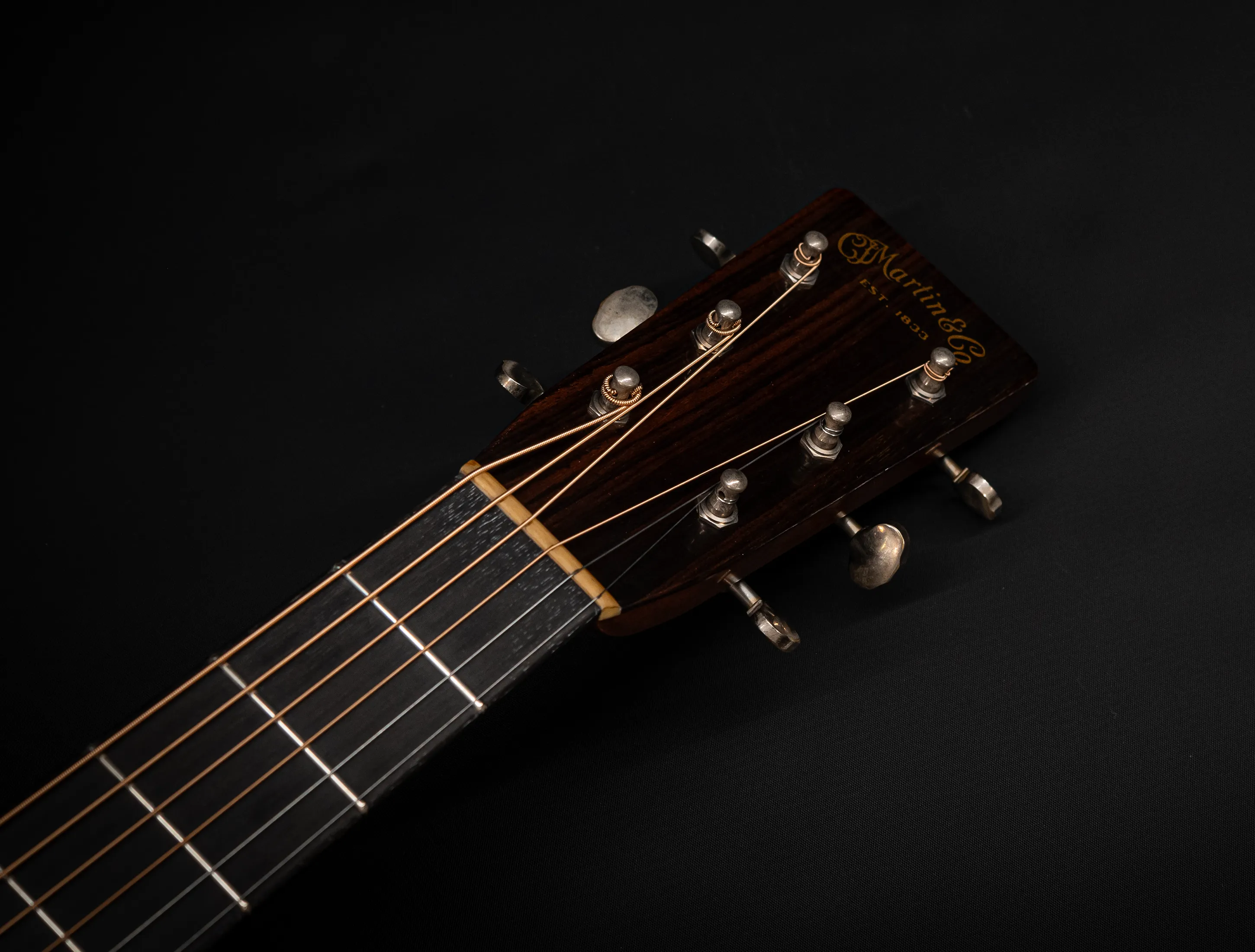 Galerie anzeigen (30 Bilder) a161433 Martin Custom Shop D-28 Authentic 1937 - Stage 1 Aging