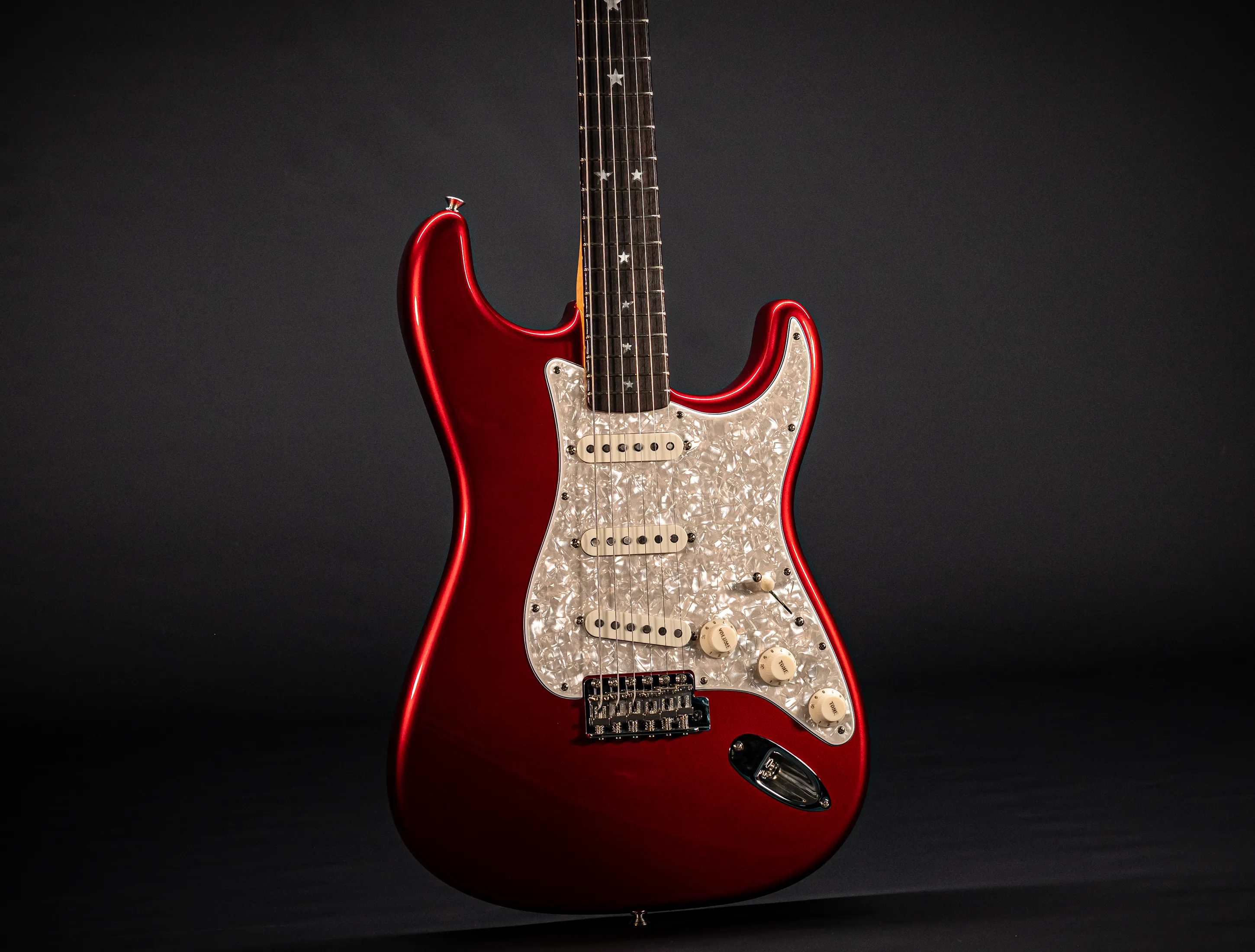 a163029 Fender MBD Limited 60s STARS Stratocaster NOS flame Neck - Candy Apple Red