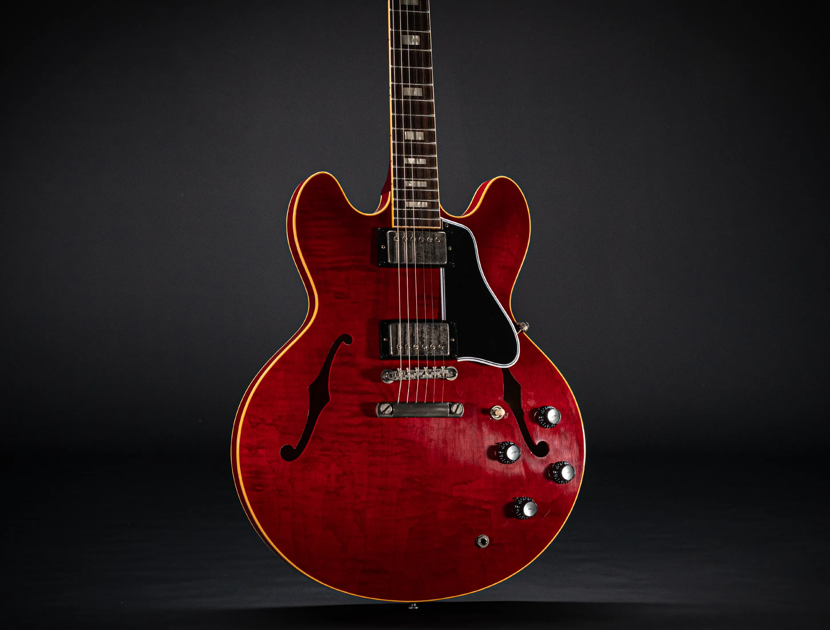 Gibson ES-335 1964 Custom Shop Murphy Lab Ultra Light Aged Figured Maple - 60s Cherry Red