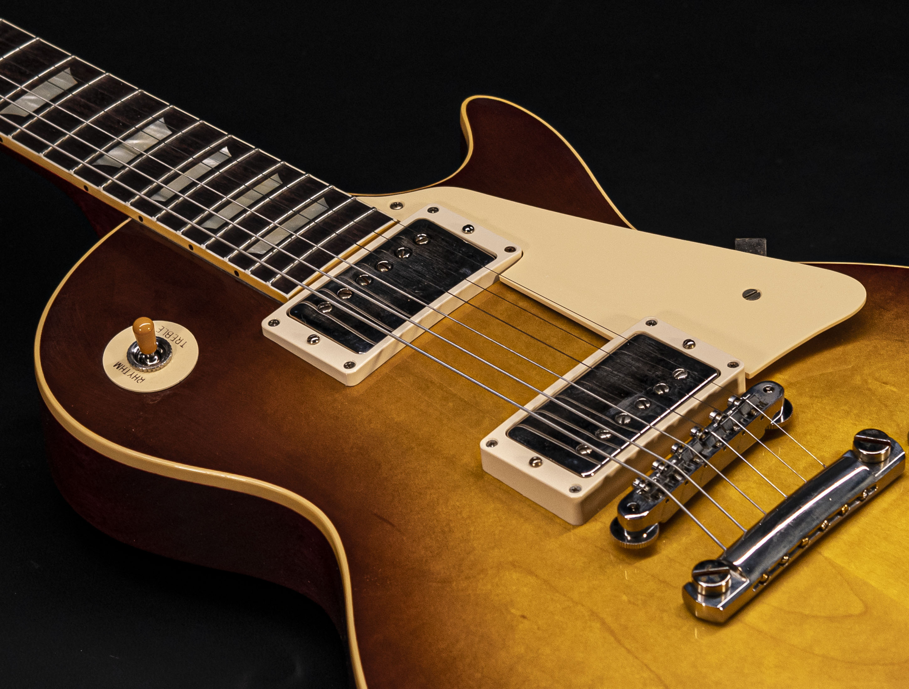 Show gallery (21 images) a10-6896 gibson-les-paul-1958-standard-reissue-vos-iced-tea-burst