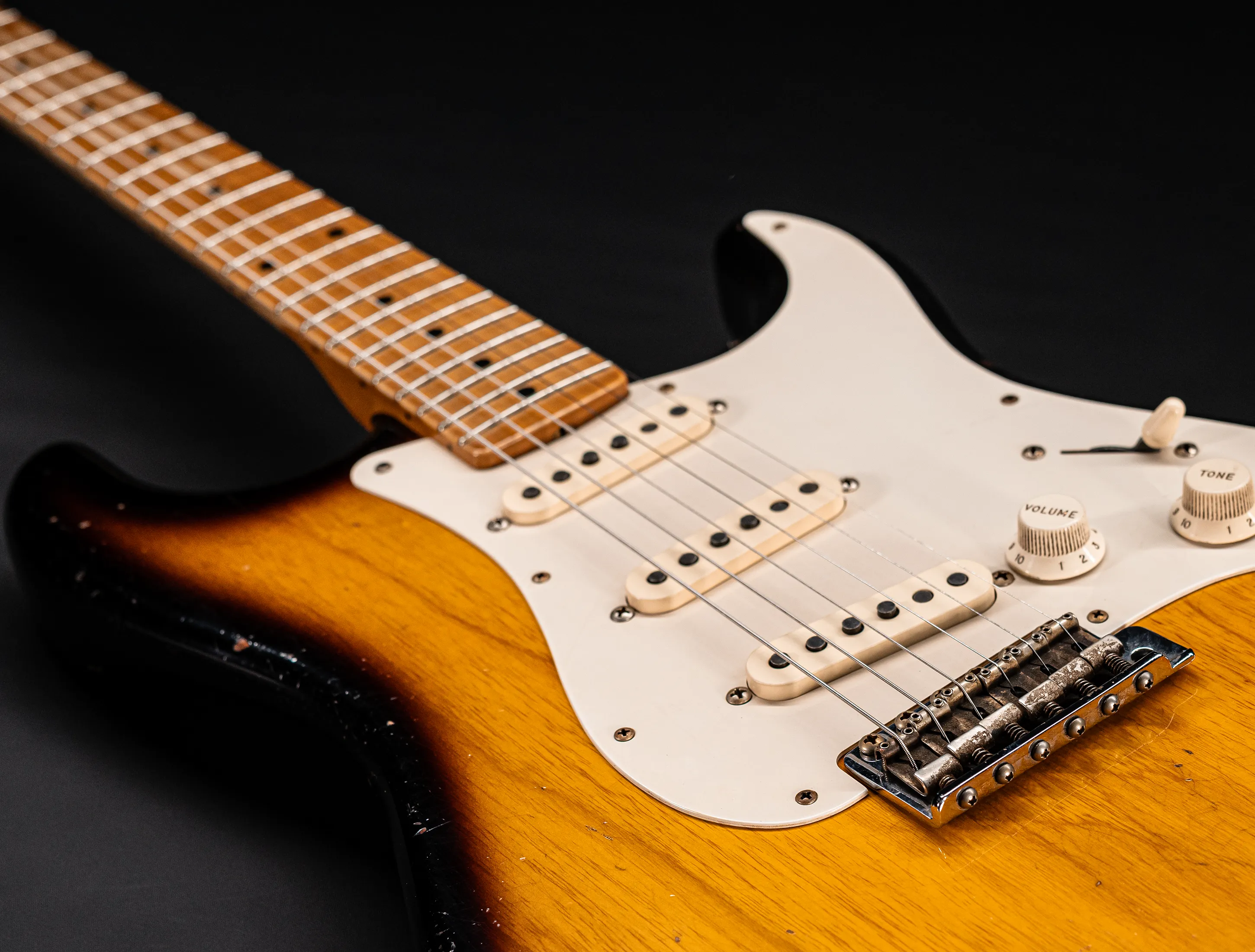 Fender Senior Masterbuilt Todd Krause 1957 Stratocaster Relic 1pc Ash Body - Sunburst
