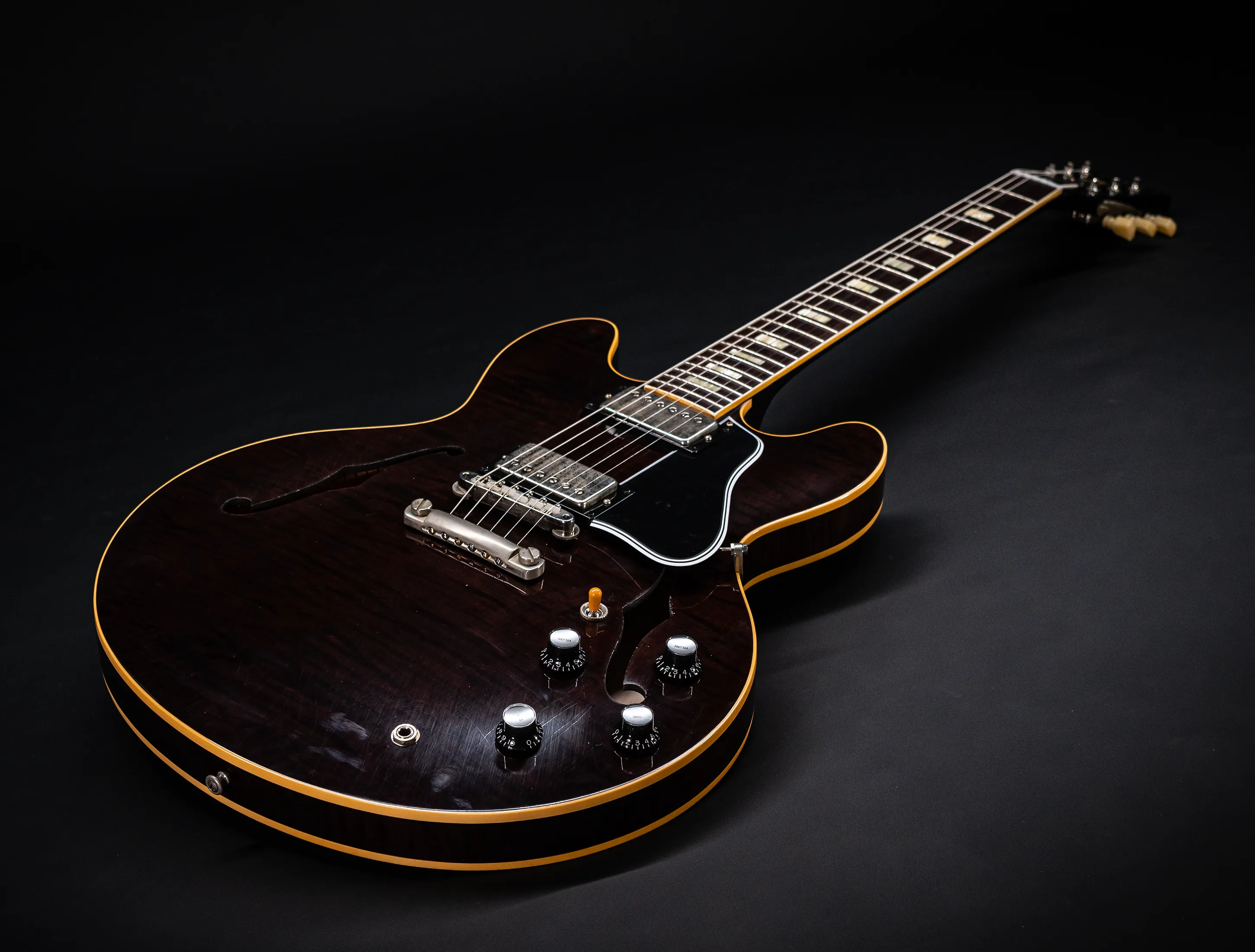 Gibson ES-335 1964 Custom Shop Murphy Lab Ultra Light Aged Figured Maple - Dark Walnut
