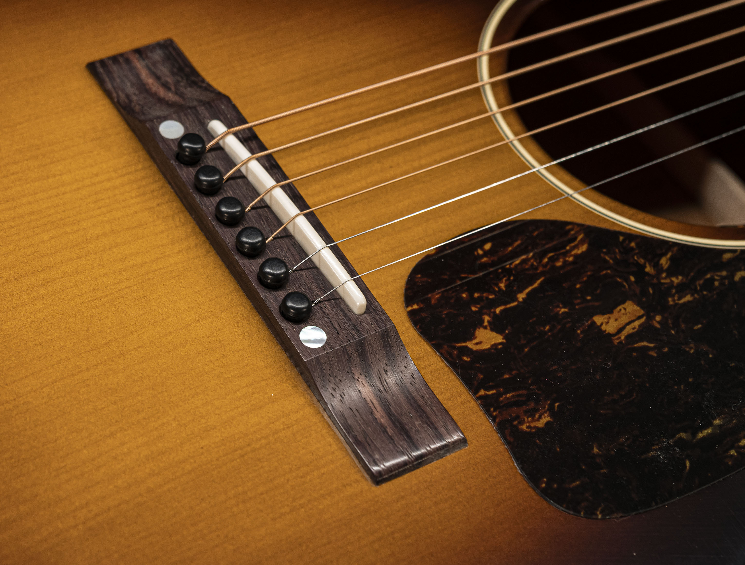 Show gallery (24 images) a119813gibson-nathaniel-rateliff-lg-2-western