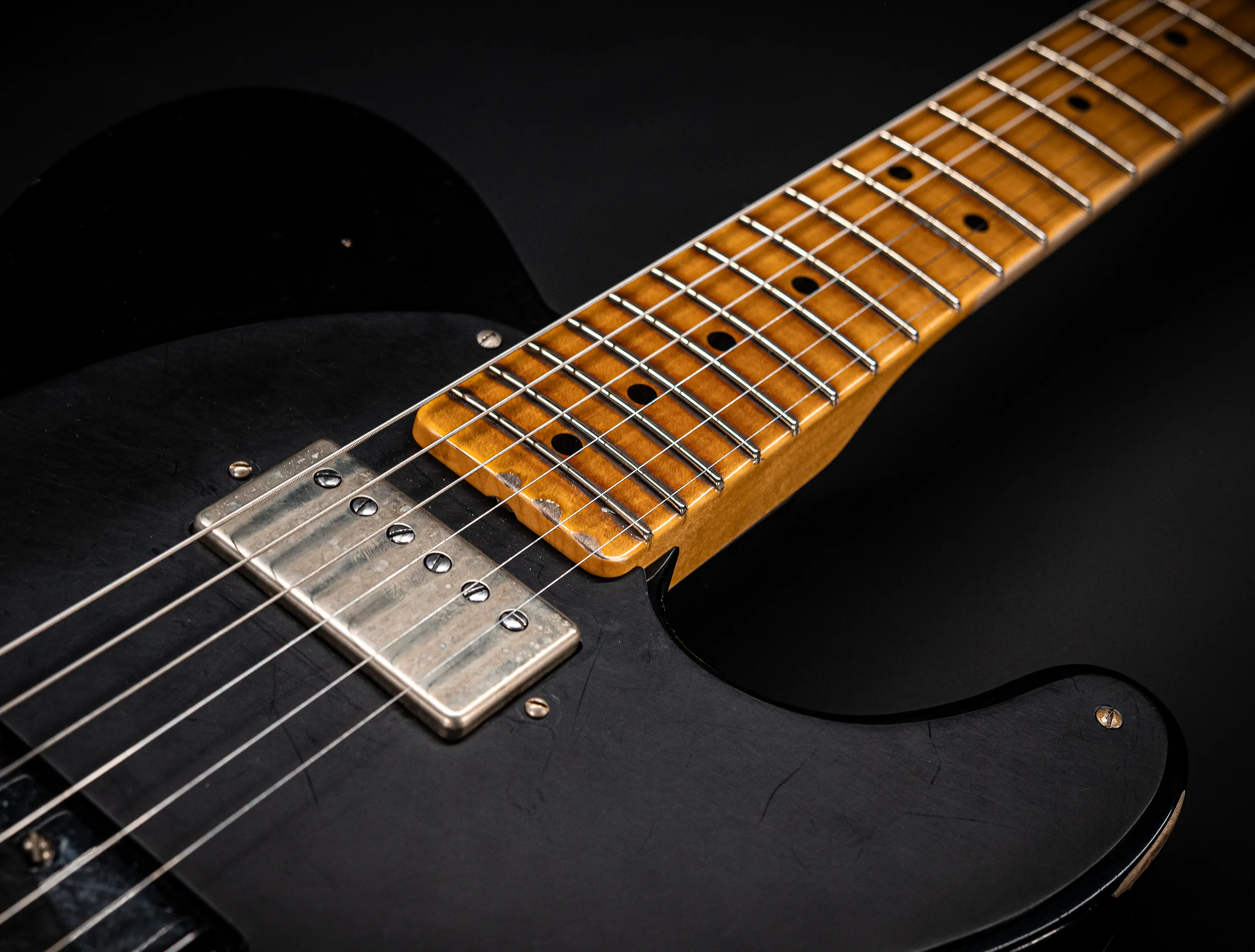 Fender MBD 1952 Telecaster Humbucker Between Relic & Heavy Relic - Black