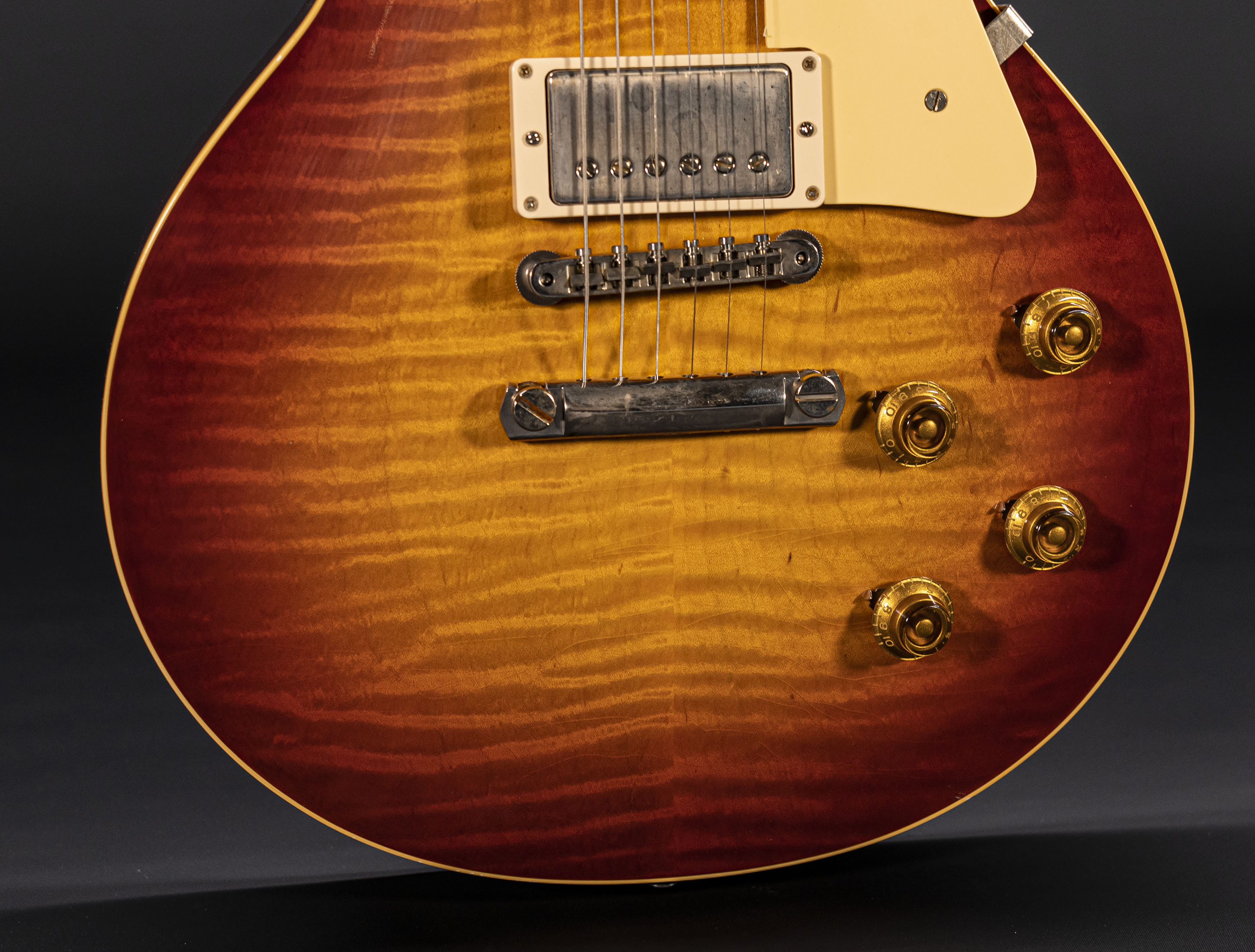 a131880_Gibson-Les-Paul-1959-Reissue-Murphy-Lab-Ultra-Light-Aged-Sunrise-Teaburst a131880 gibson-les-paul-1959-reissue-murphy-lab-ultra-light-aged-sunrise-teaburst