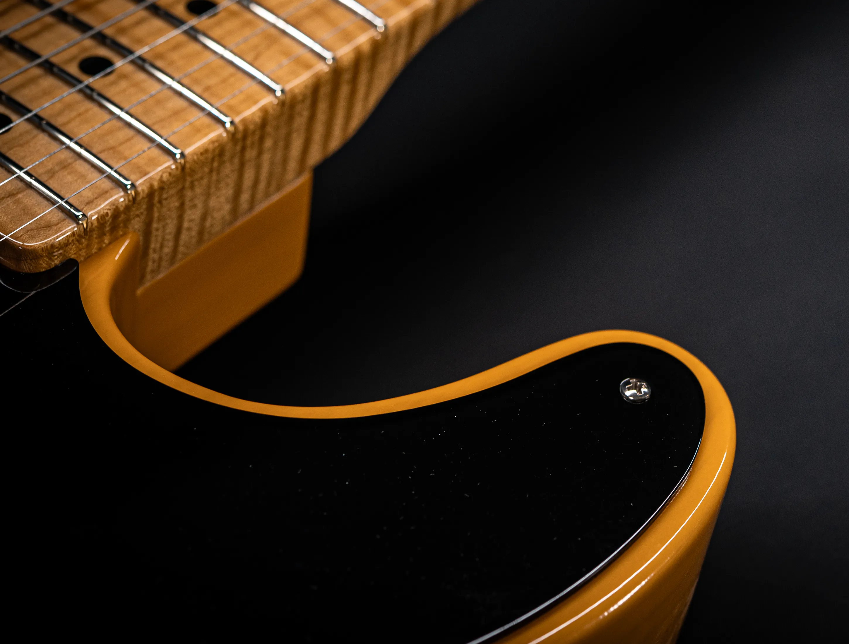 a175669-Fender-MBD- Limited-1952-Humbucker-Telecaster-Timeless-NOS-flame-Neck-Aged-Butterscotch-Blonde-