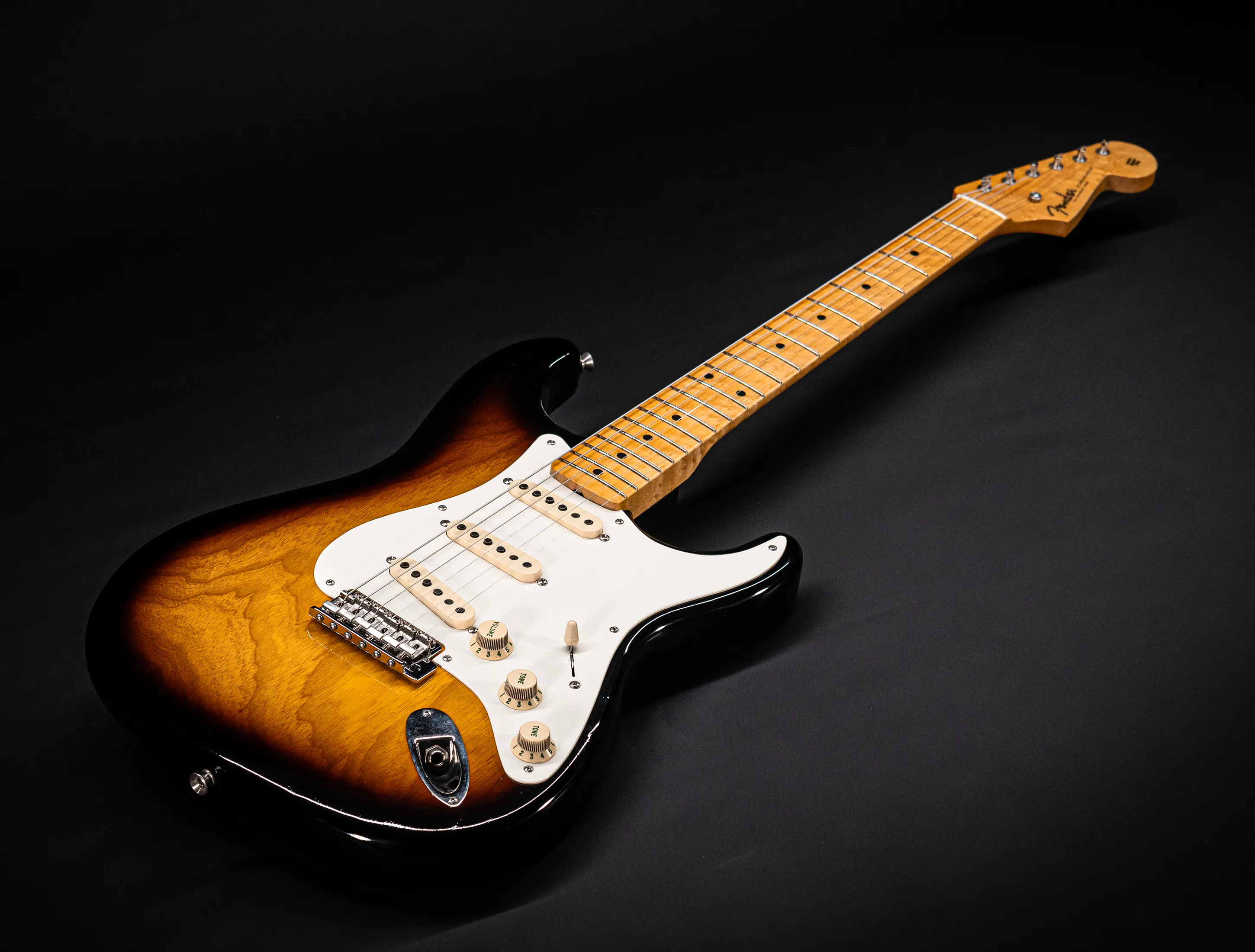 Fender Masterbuilt Kyle McMillin 1955 Stratocaster Closet Classic Ash Body - Sunburst