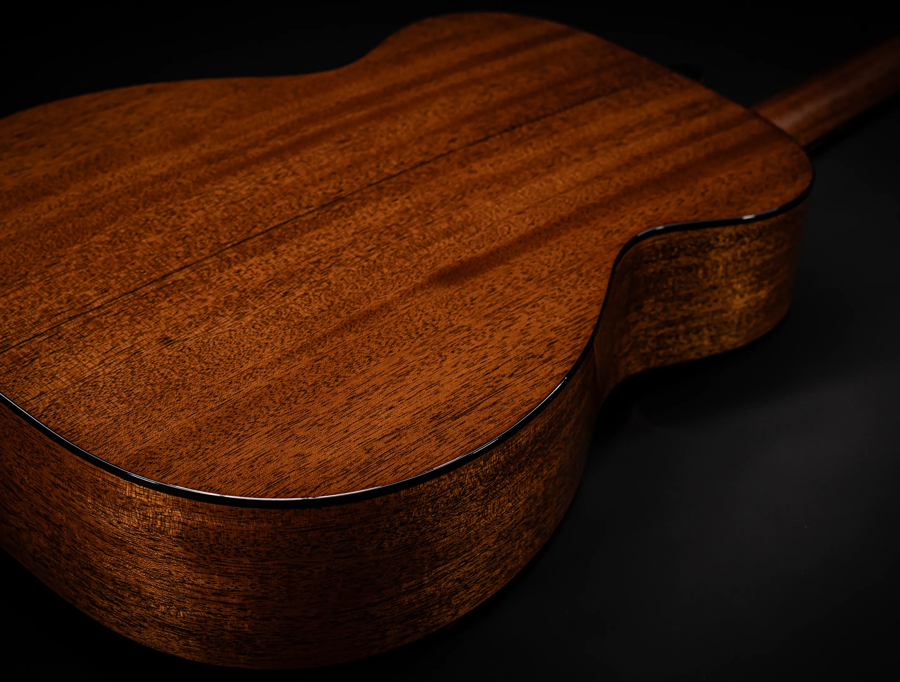Martin 00-18 JB Joe Bonamassa - Signature Artist Edition