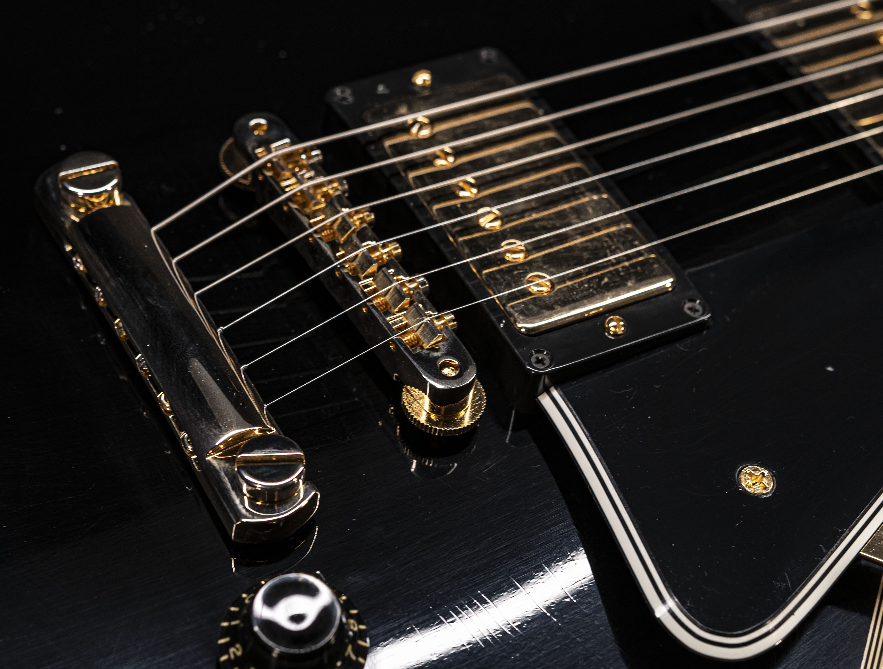 a125425-Gibson-1957-Les-Paul-Custom-Reissue-2PU-Murphy-Lab-Ultra-Light-Aged-EbonygMLcnr0OUVwiY a125425-gibson-1957-les-paul-custom-reissue-2pu-murphy-lab-ultra-light-aged-ebonygmlcnr0ouvwiy