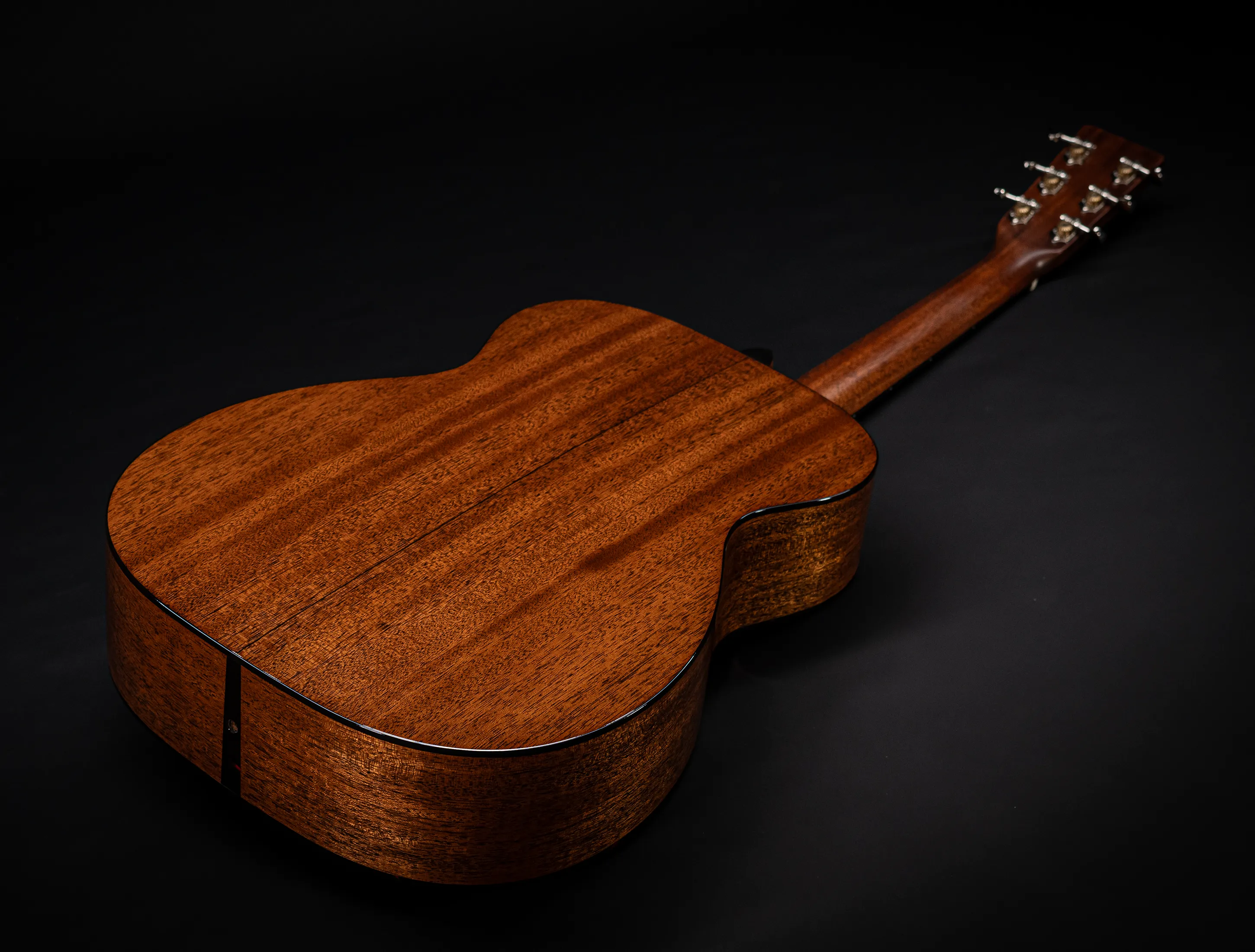 Martin 00-18 JB Joe Bonamassa - Signature Artist Edition