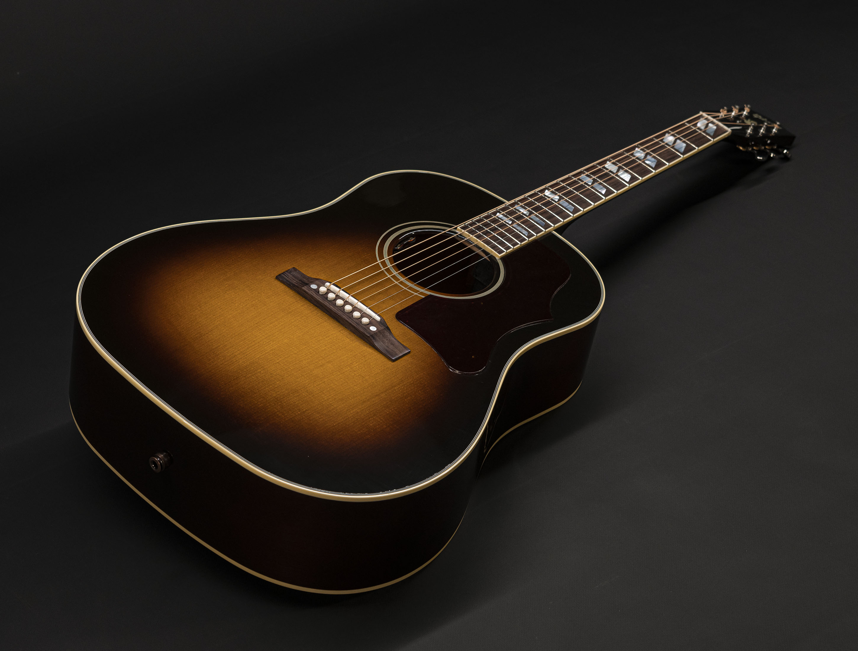 Show gallery (25 images) a125014 gibson-southern-jumbo-original-vintage-sunburst