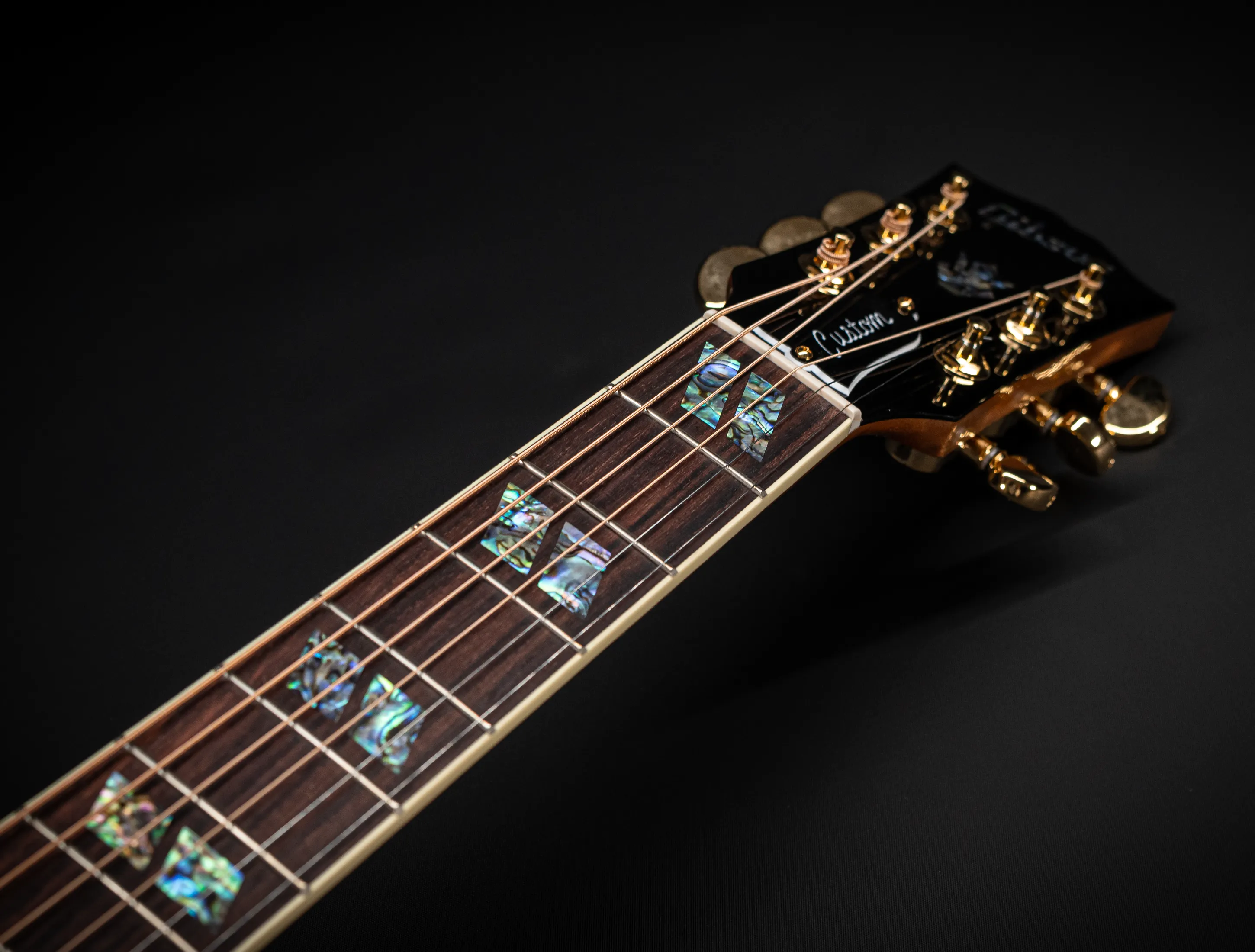 Gibson Hummingbird Elegant Koa - Honey Burst