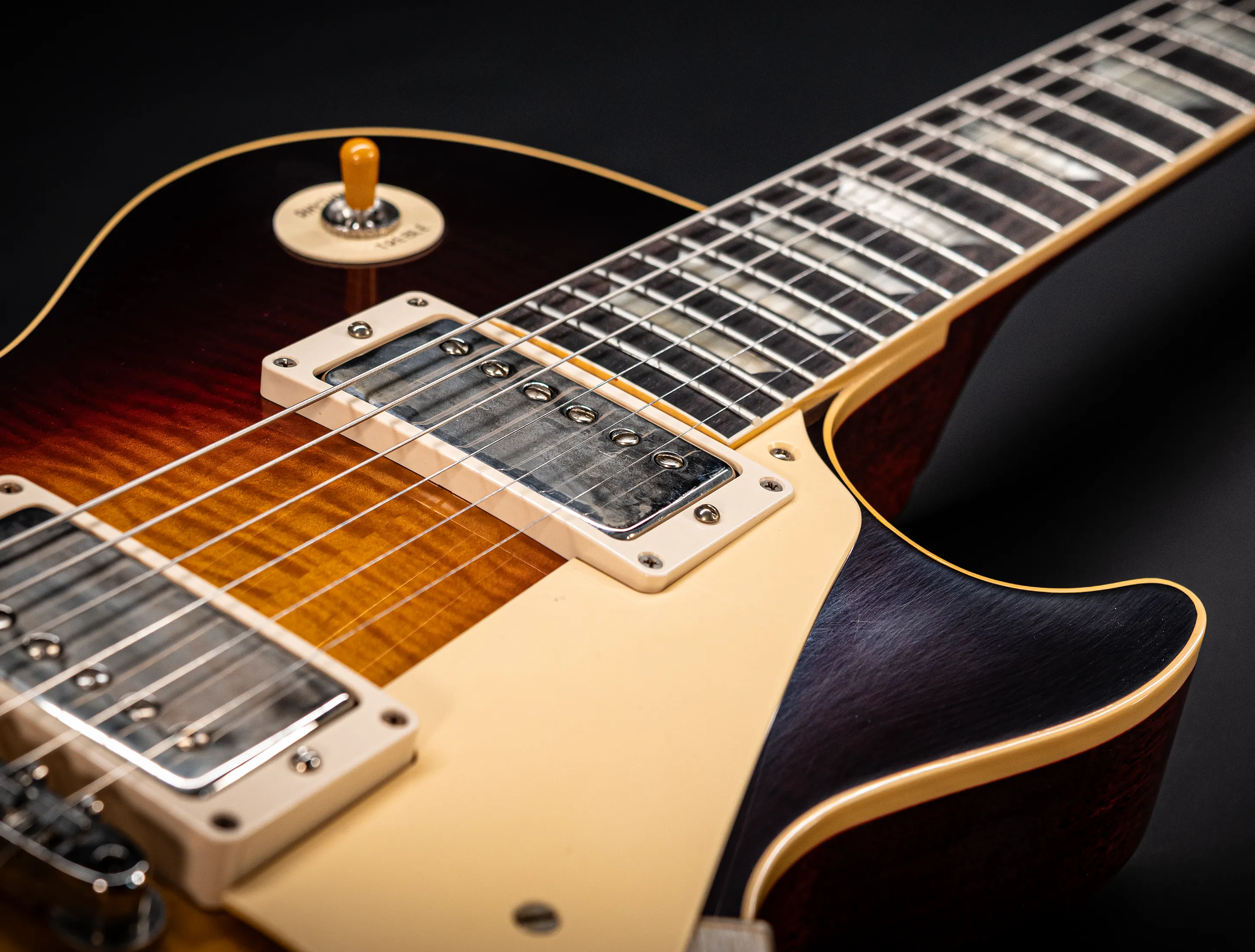 a173929-Gibson-Les-Paul-1959-Reissue-VOS-Southern-Fadeburst-Factory-Special-Heroes-Greatest-Hits-Musikhaus-Hermann