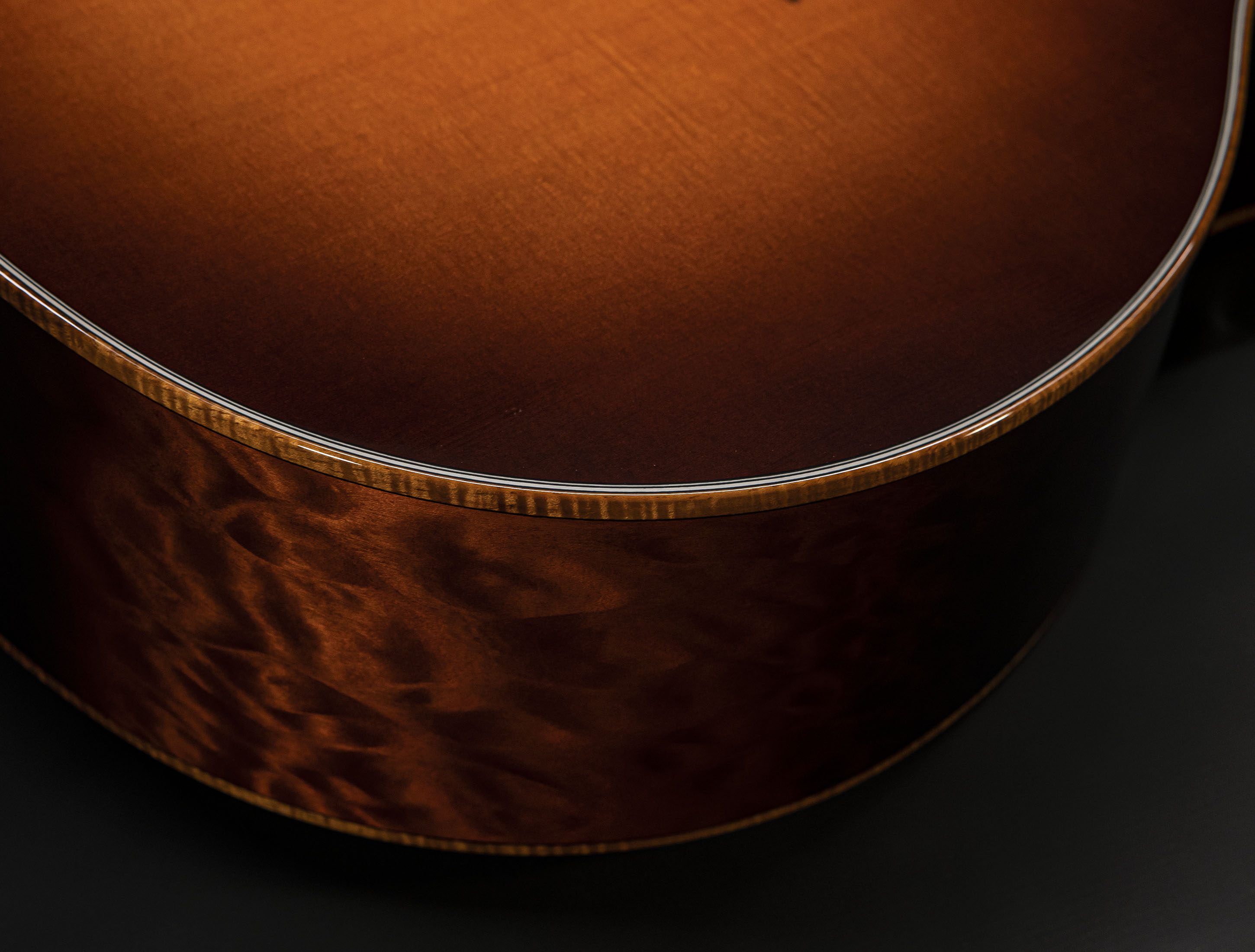 a143258 Taylor-Custom-Baja-Grand-Auditorium