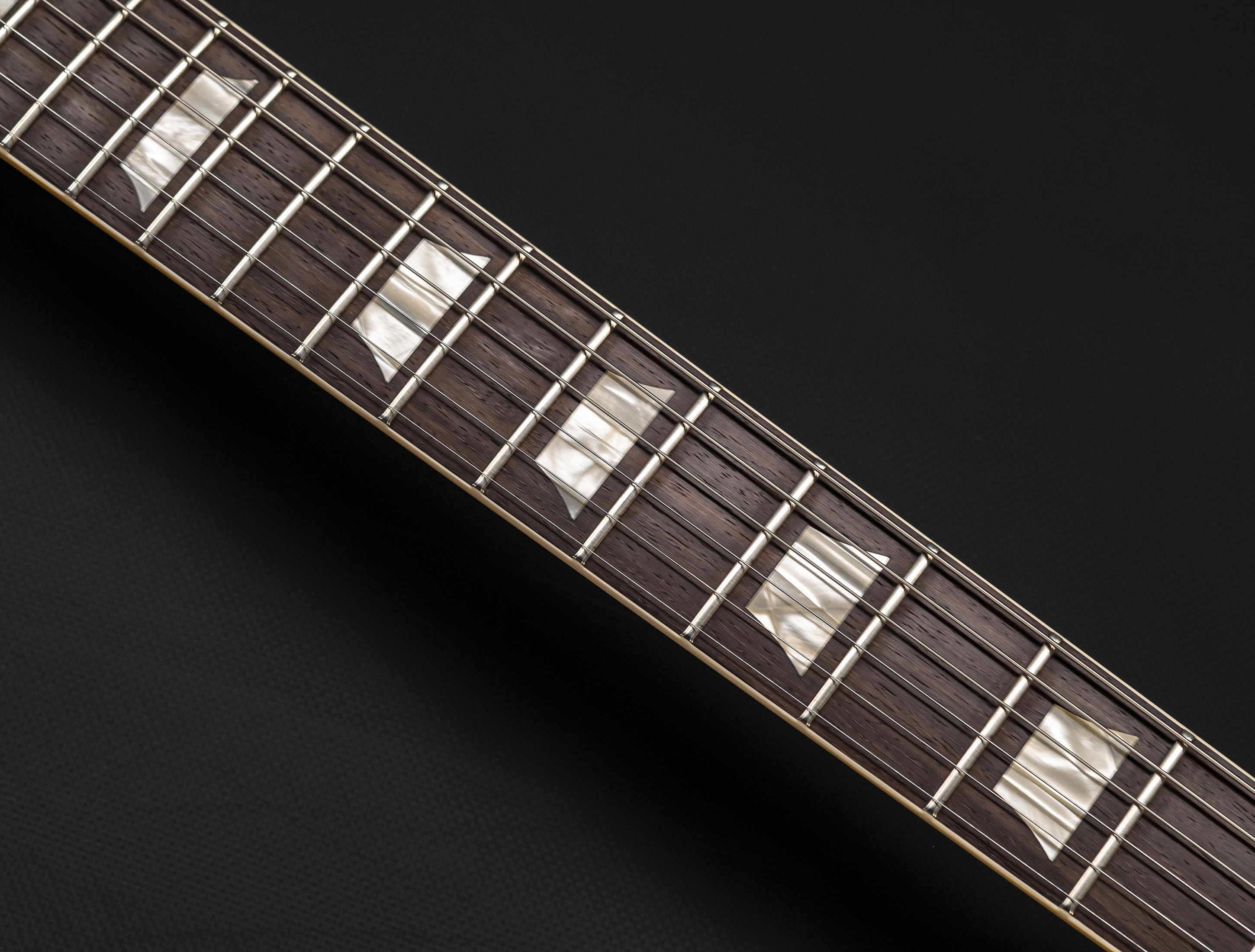 a123204-Gibson-SG-1964-Standard-Reissue-Maestro-Vibrola-Murphy-Lab-Heavy-Aged-Faded-Cherry a123204-gibson-sg-1964-standard-reissue-maestro-vibrola-murphy-lab-heavy-aged-faded-cherry