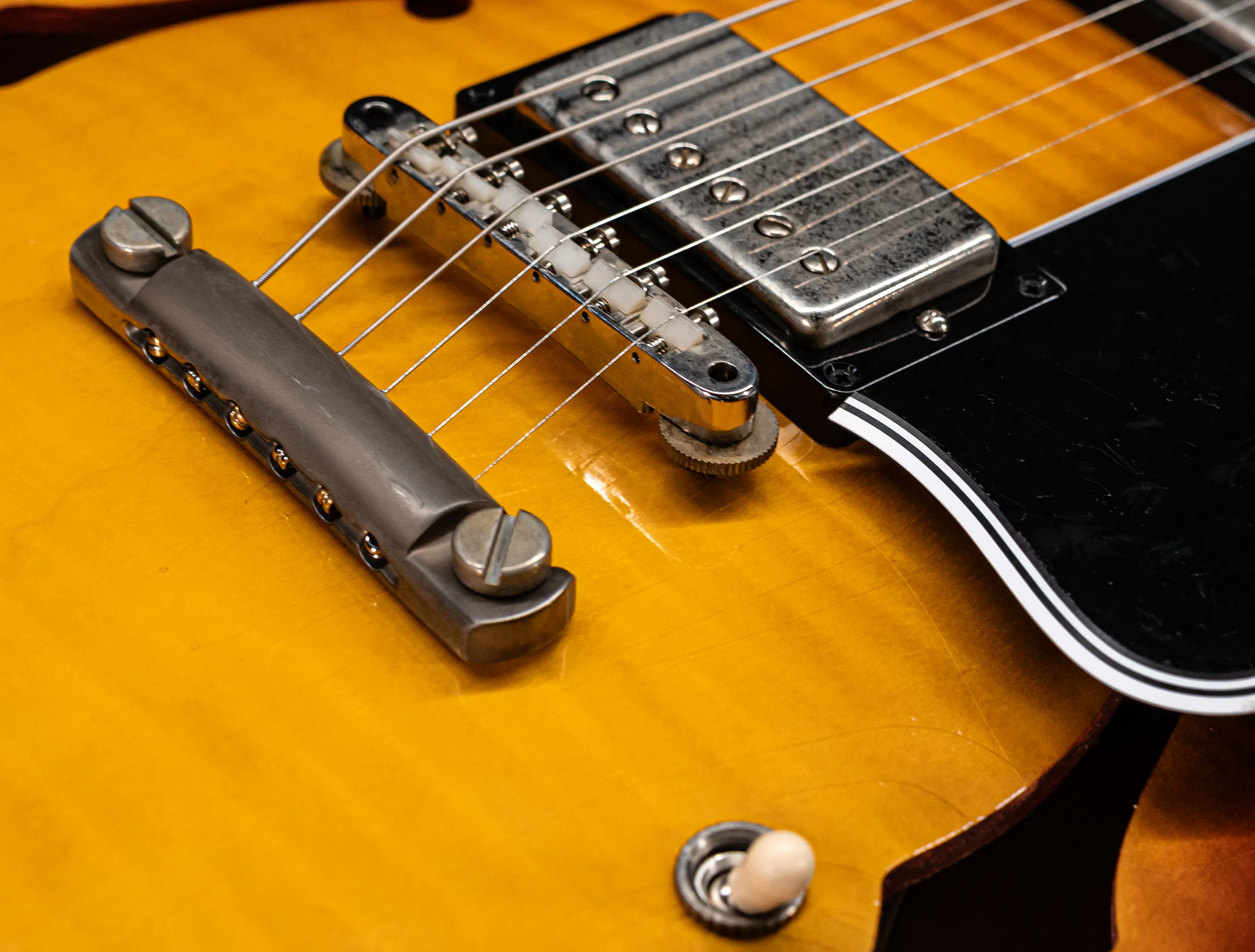 Gibson ES-335 1964 Custom Shop Murphy Lab Ultra Light Aged Figured Maple - Vintage Sunburst