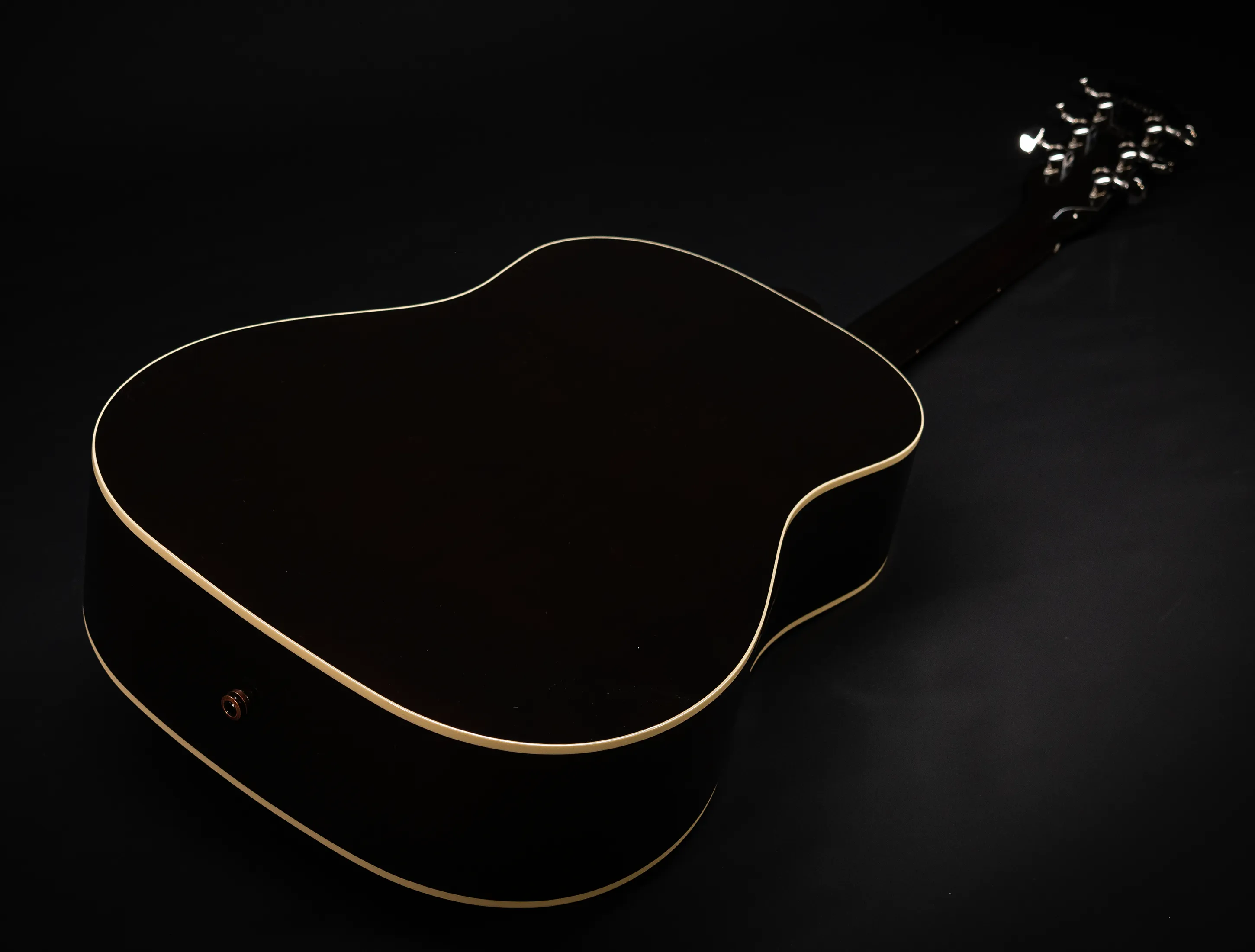 Show gallery (23 images) a170011 Gibson J-45 Standard - Vintage Sunburst