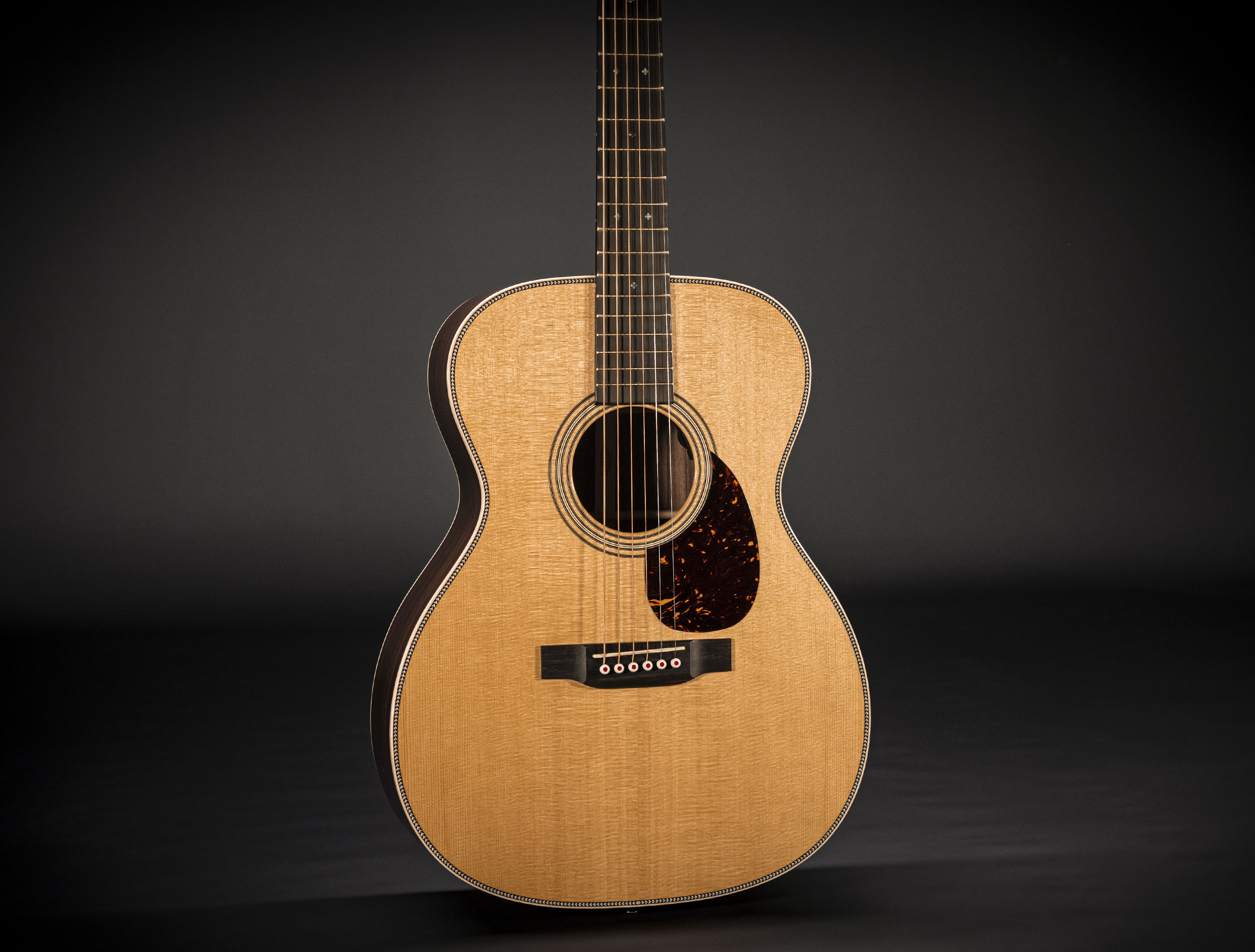 Martin OM-28E Modern Deluxe mit Tonabnehmer